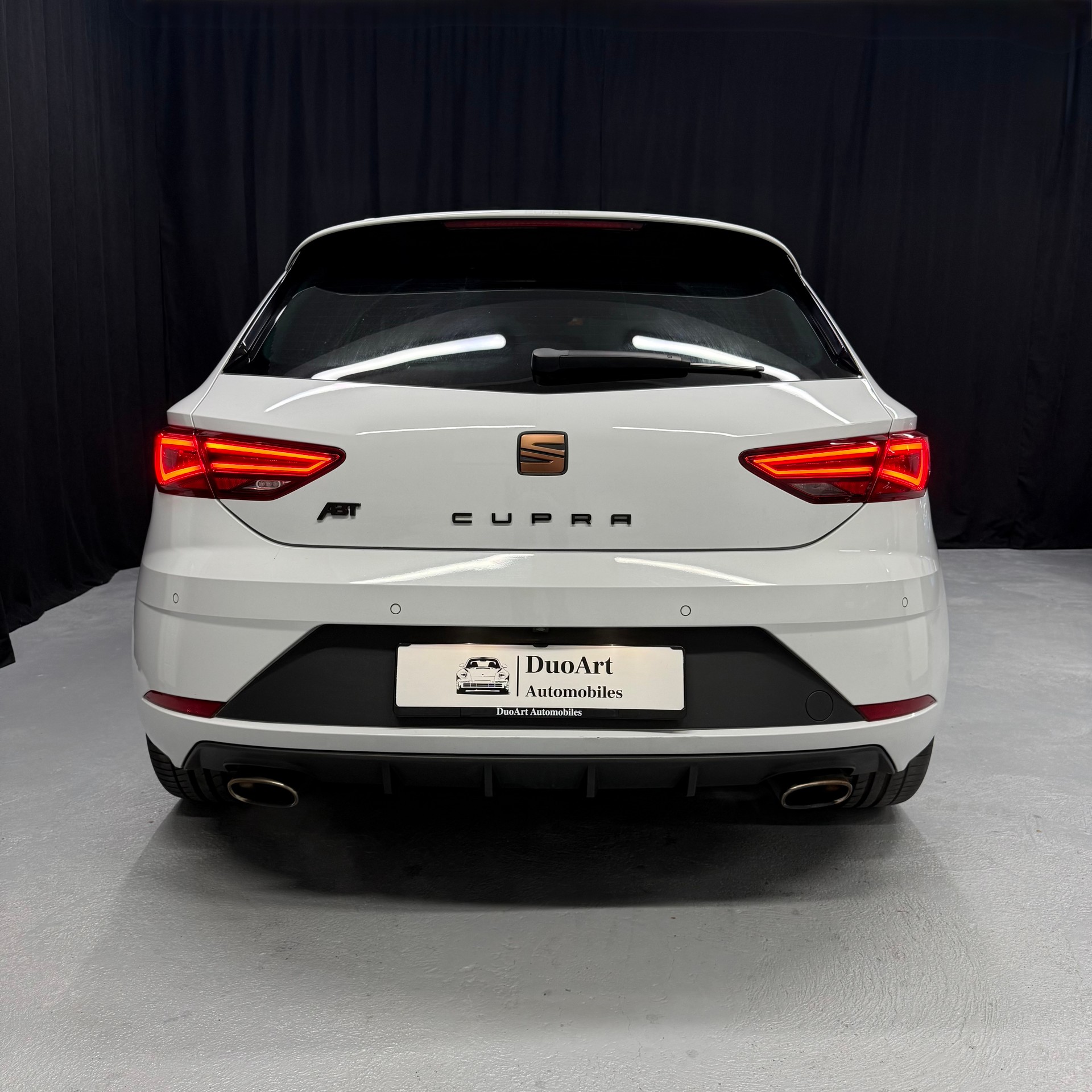 SEAT Leon 2.0 TSI Cupra 340 DSG *ABT POWER-image-6