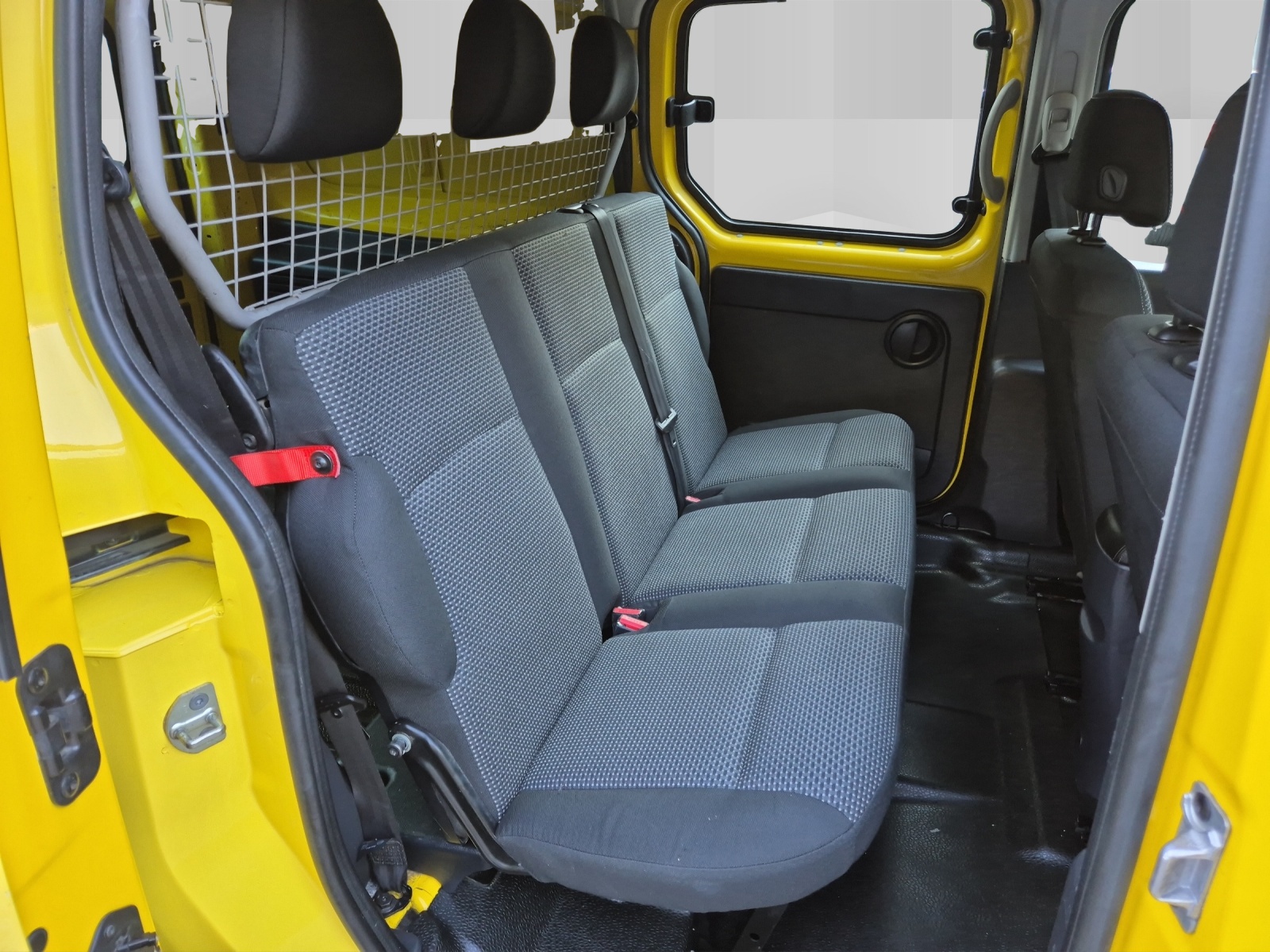 MERCEDES-BENZ Citan 111 CDI EL Mixto Euro 5-image-13