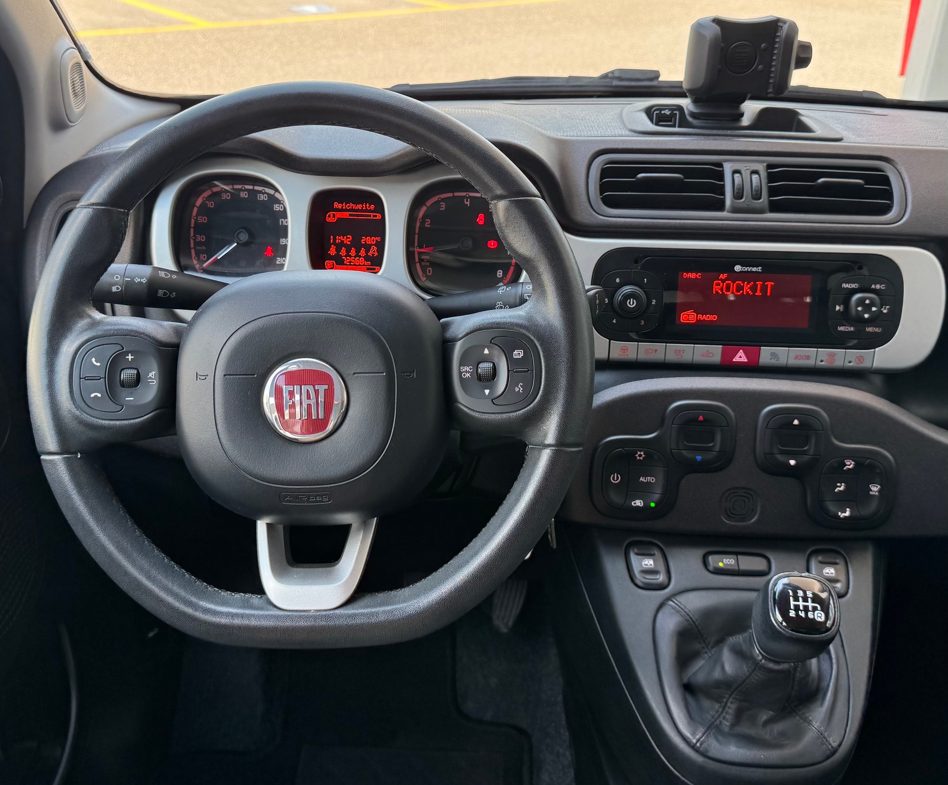 FIAT Panda 0.9 Twinair Turbo Cross 4x4-image-11