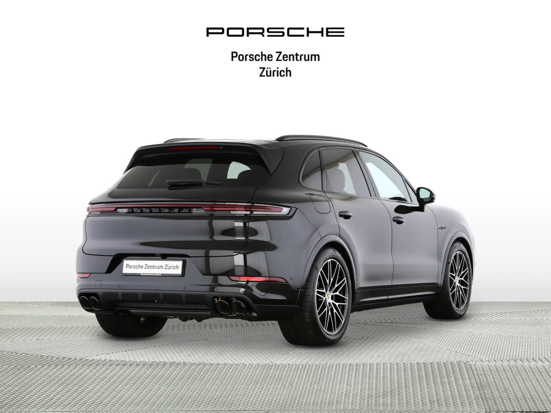 PORSCHE Cayenne E-Hybrid Black Edition-showroom-element-2