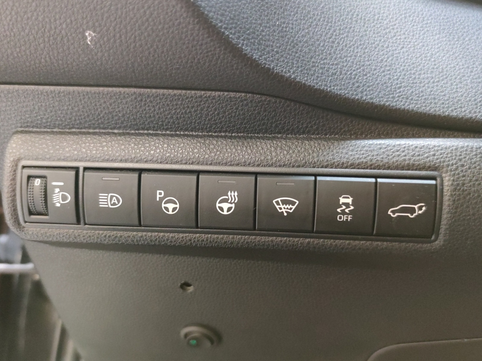 TOYOTA Corolla Touring Sports 2.0 HSD Trend-image-18