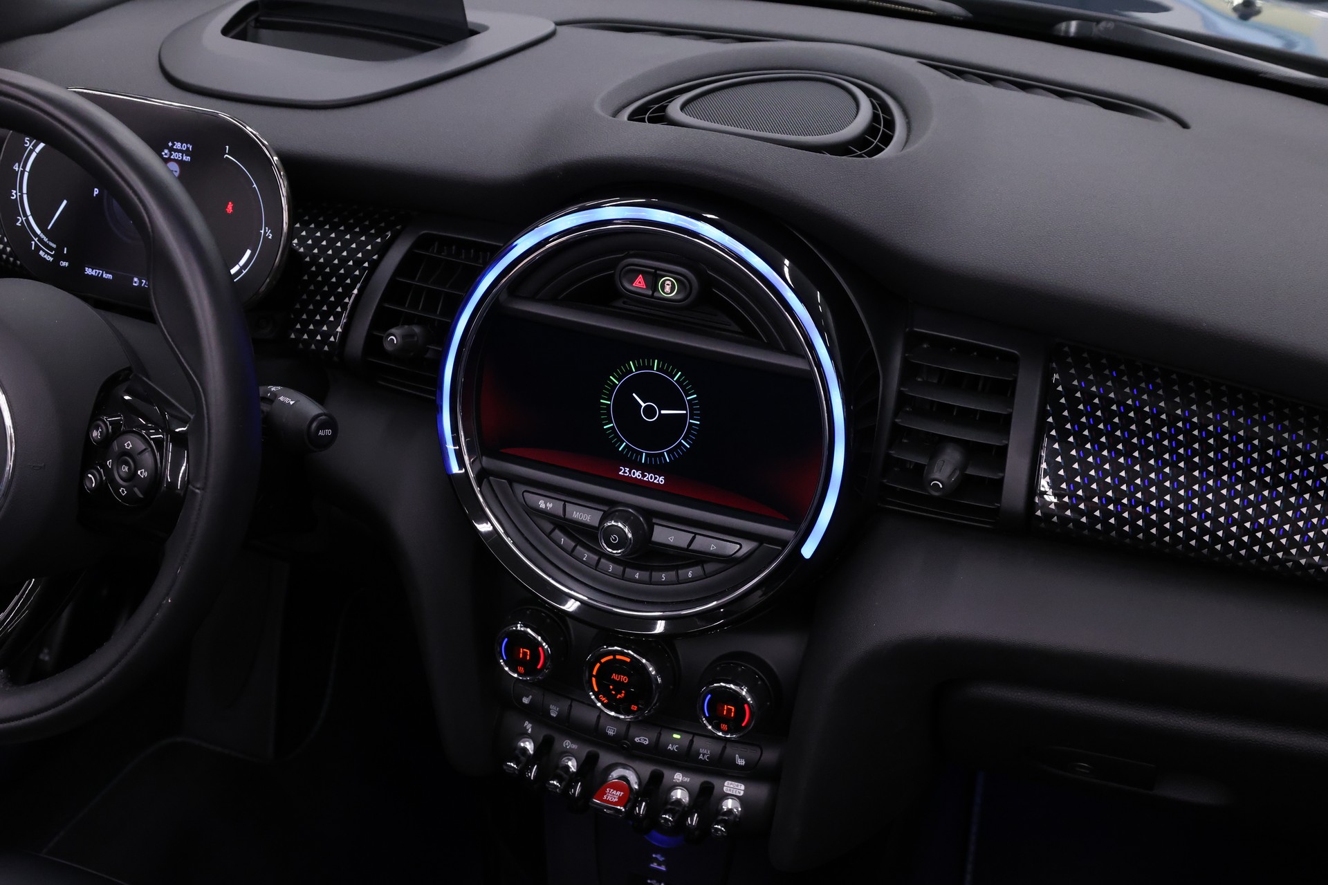 MINI Cabrio F57 2.0i Cooper S SDKG-image-24