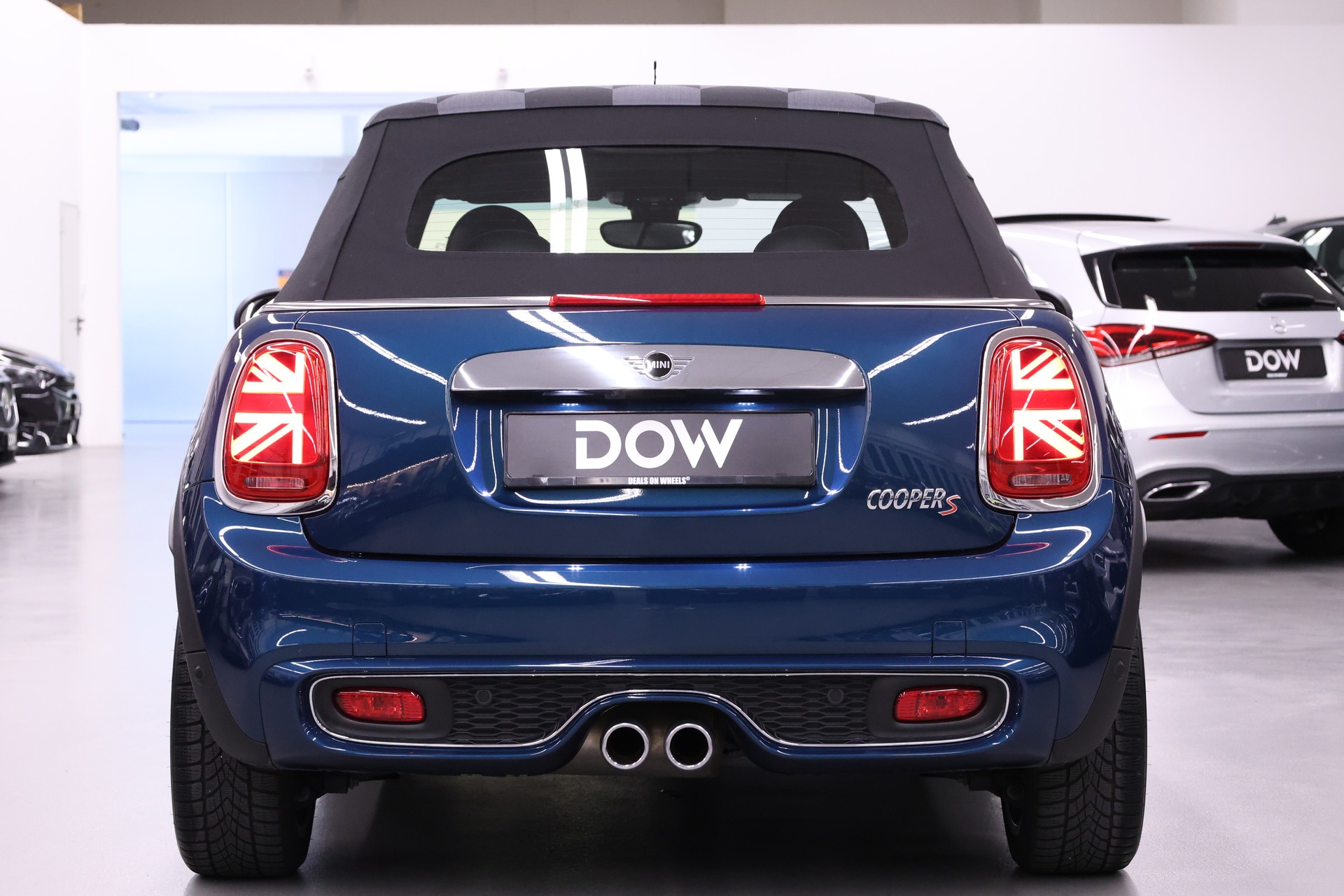 MINI Cabrio F57 2.0i Cooper S SDKG-image-8