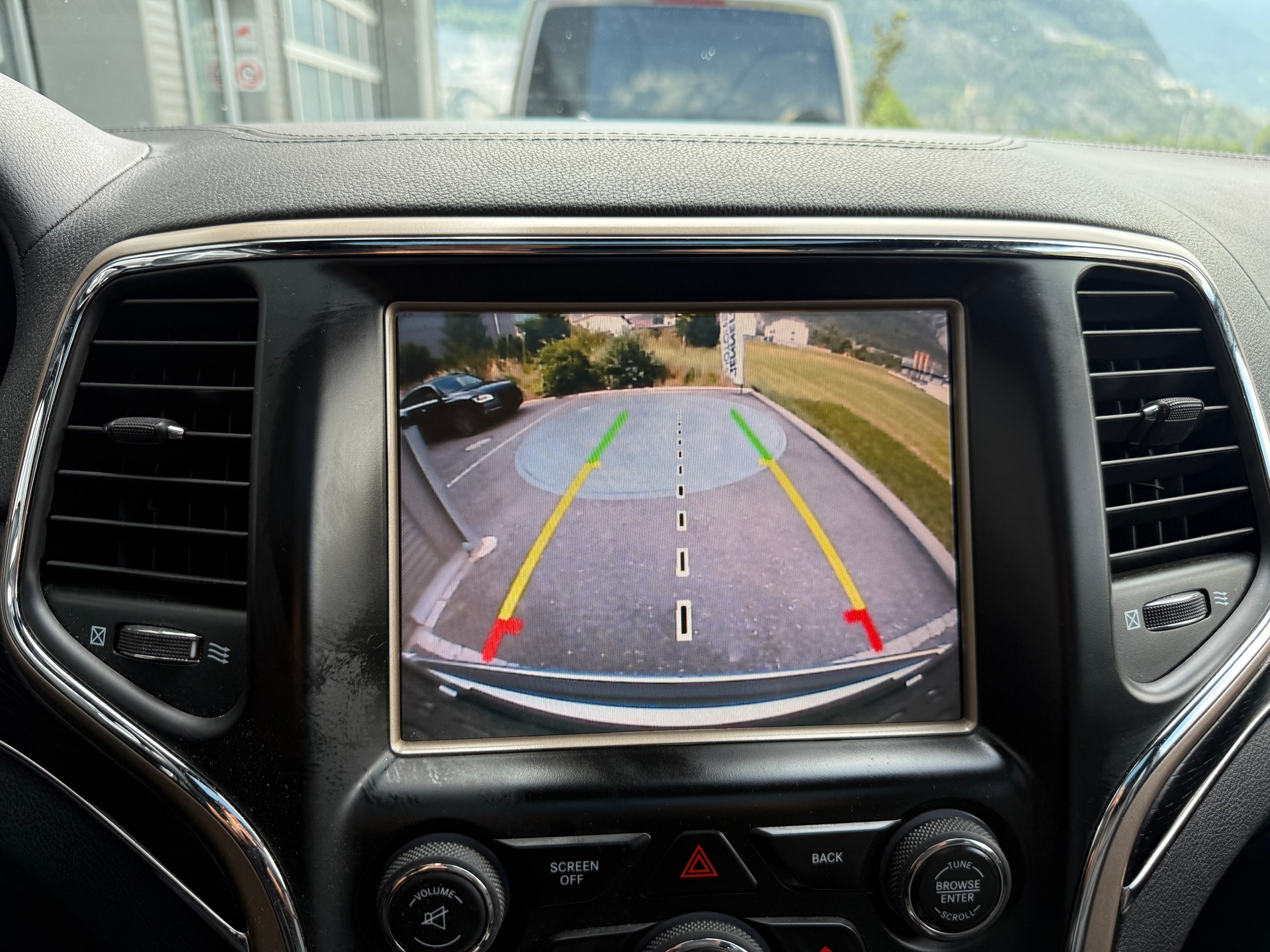 JEEP Grand Cherokee 3.0 CRD Summit Automatic-image-8