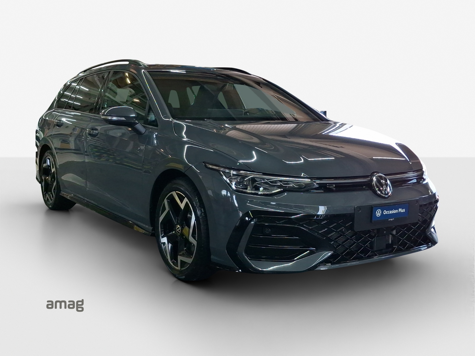 VW Golf Variant 2.0 TSI R-Line DSG 4 Motion-image-5