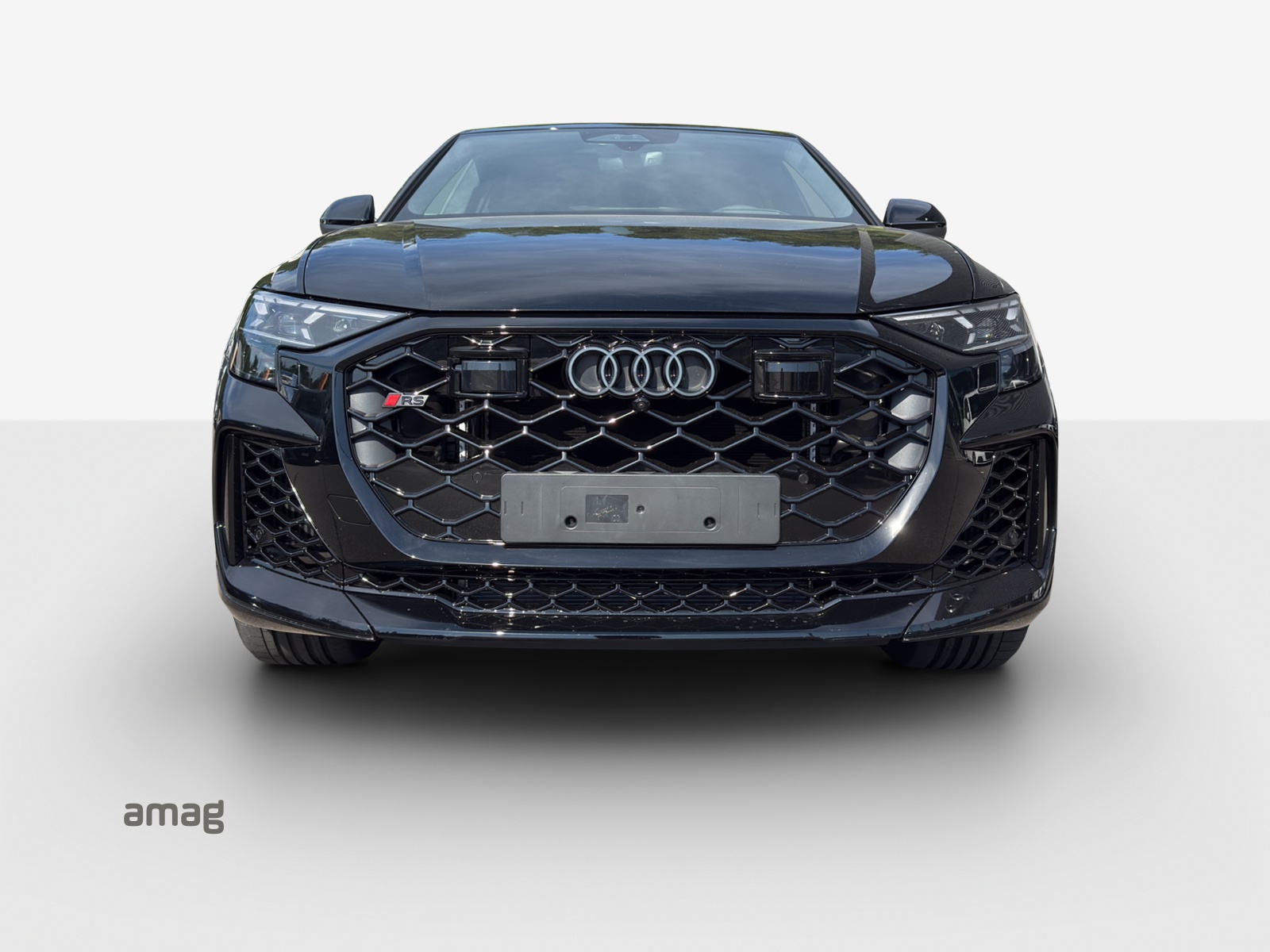 AUDI RSQ8 performance quattro-image-6