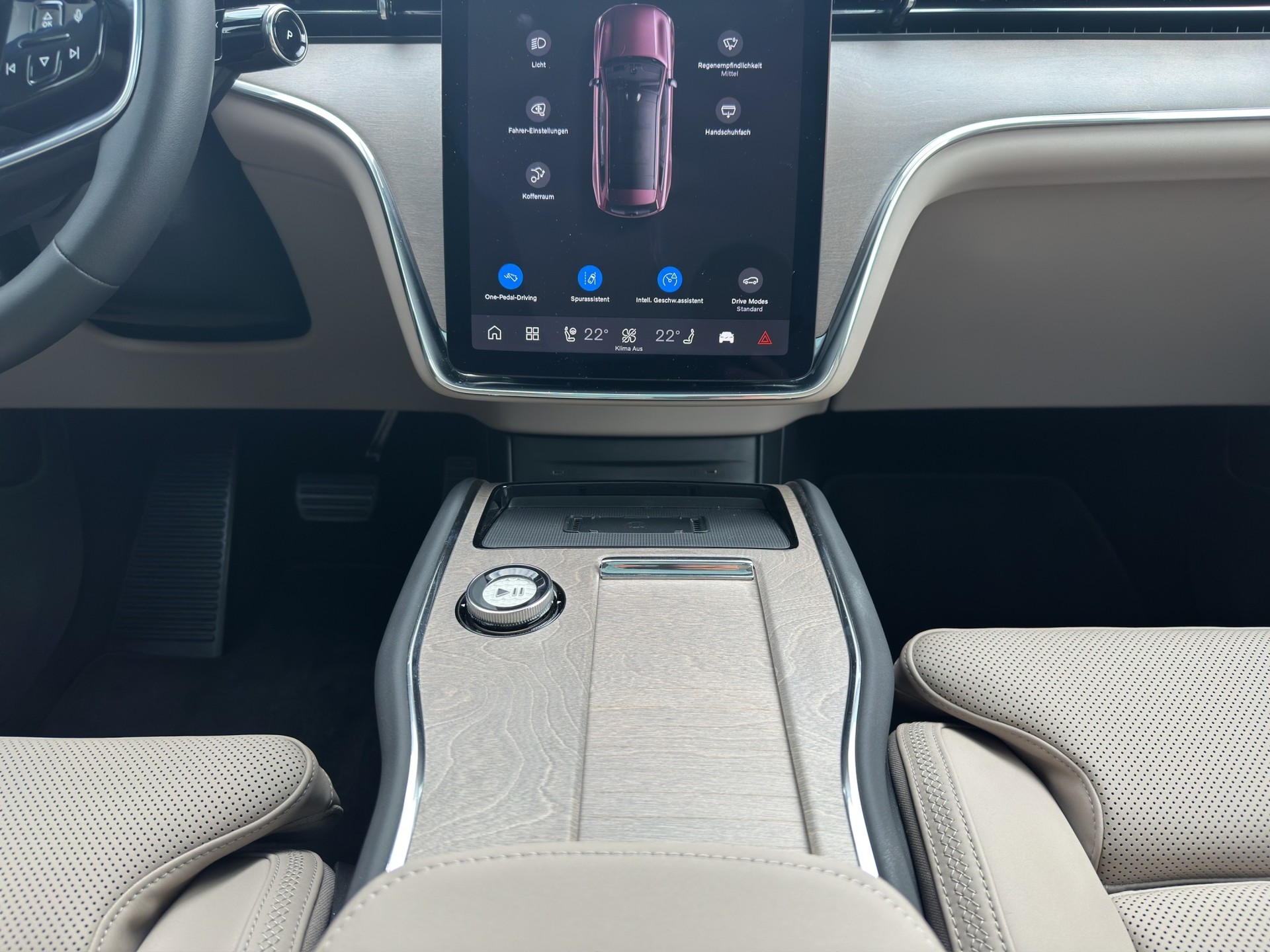 VOLVO EX90 Twin Ultra AWD-image-10