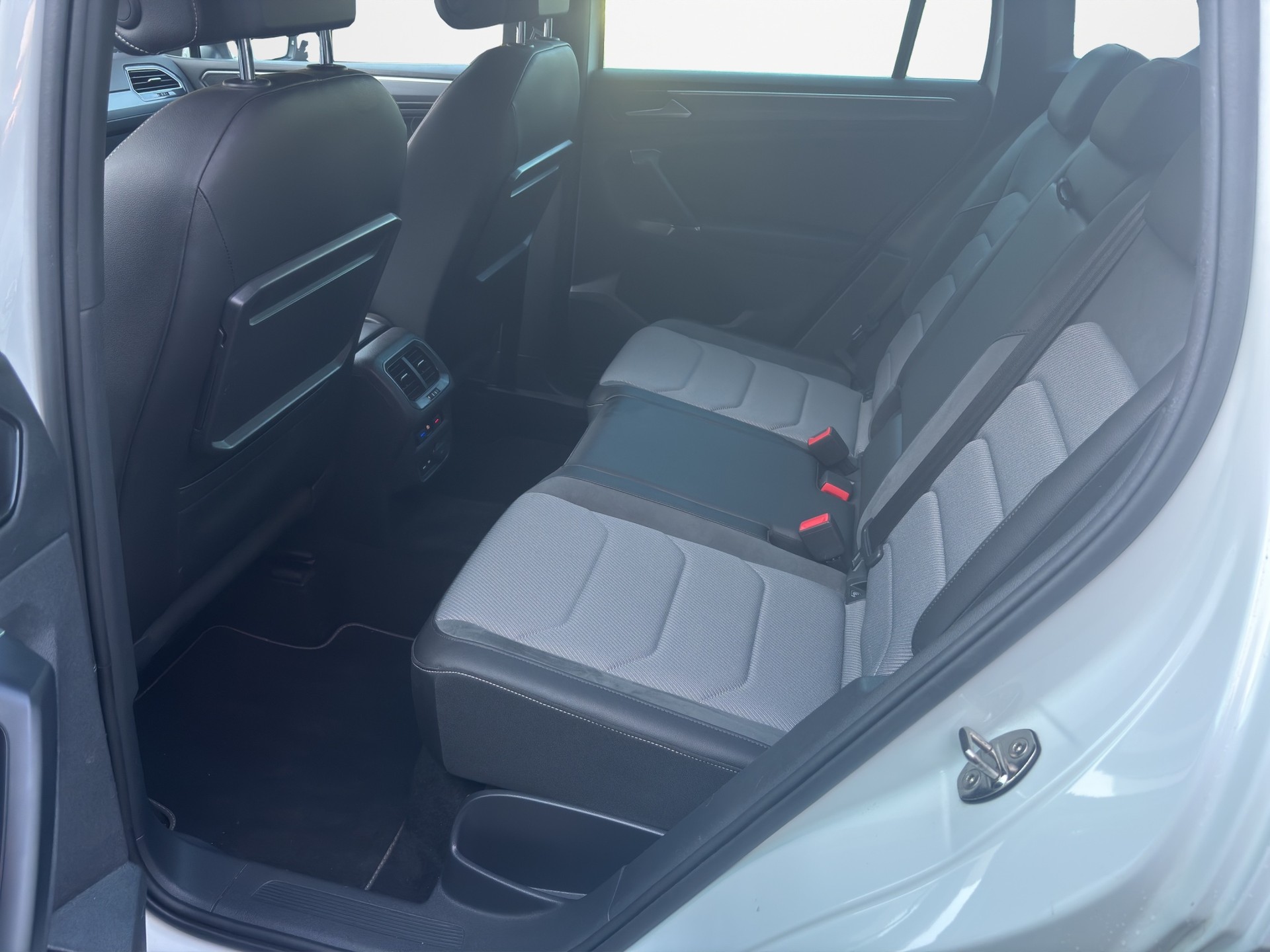 VW Tiguan 2.0TSI Highline 4Motion DSG-image-10