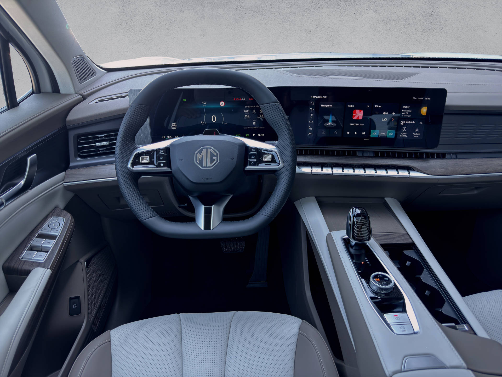 MG S9 1.5 PHEV Premium-image-12