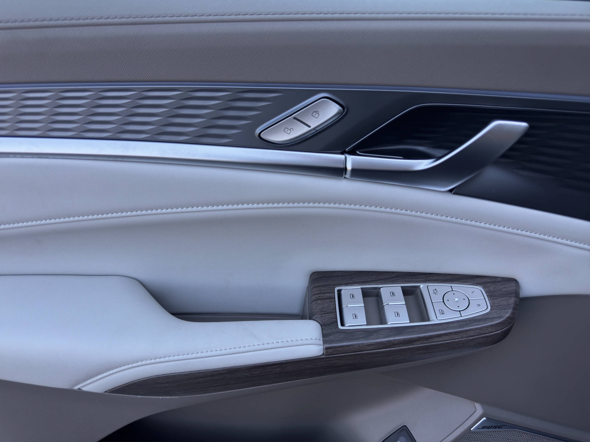 MG S9 1.5 PHEV Premium-image-7