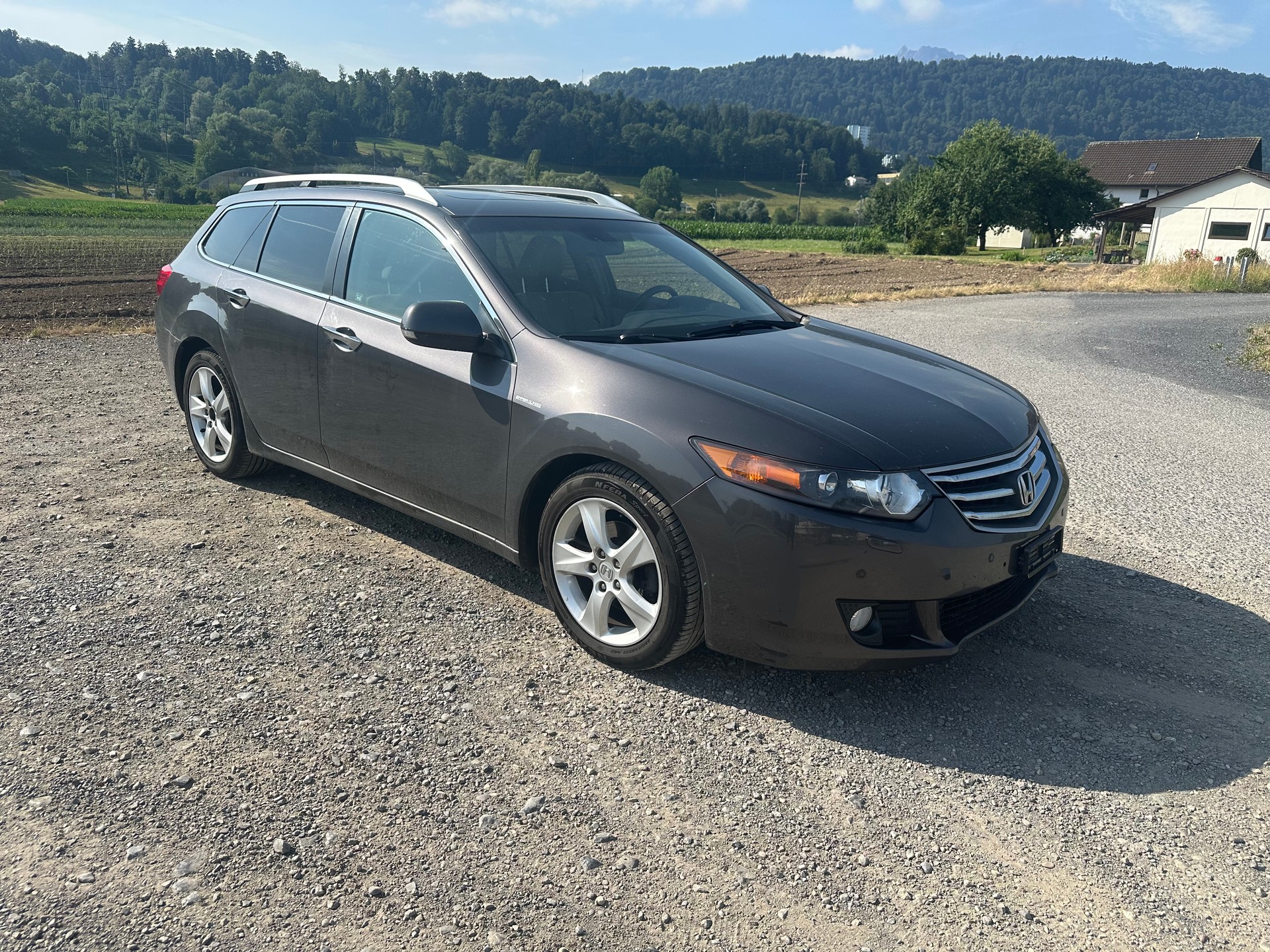 HONDA Accord Tourer 2.0i 16V Executive Automatic-image-15