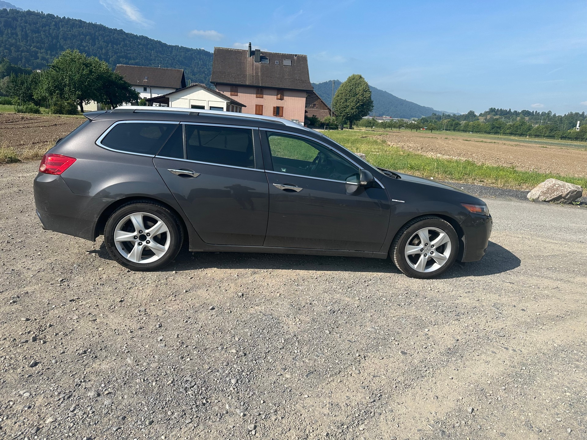 HONDA Accord Tourer 2.0i 16V Executive Automatic-image-4