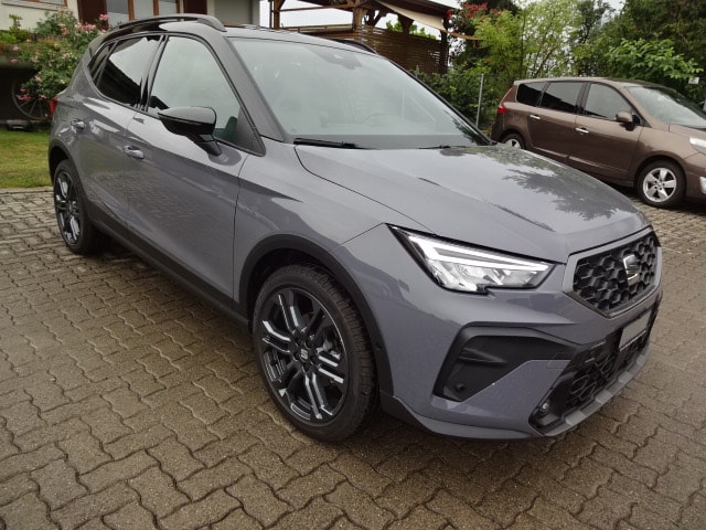 SEAT Arona 1.5 Eco TSI FR DSG-image-6