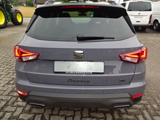 SEAT Arona 1.5 Eco TSI FR DSG-image-3