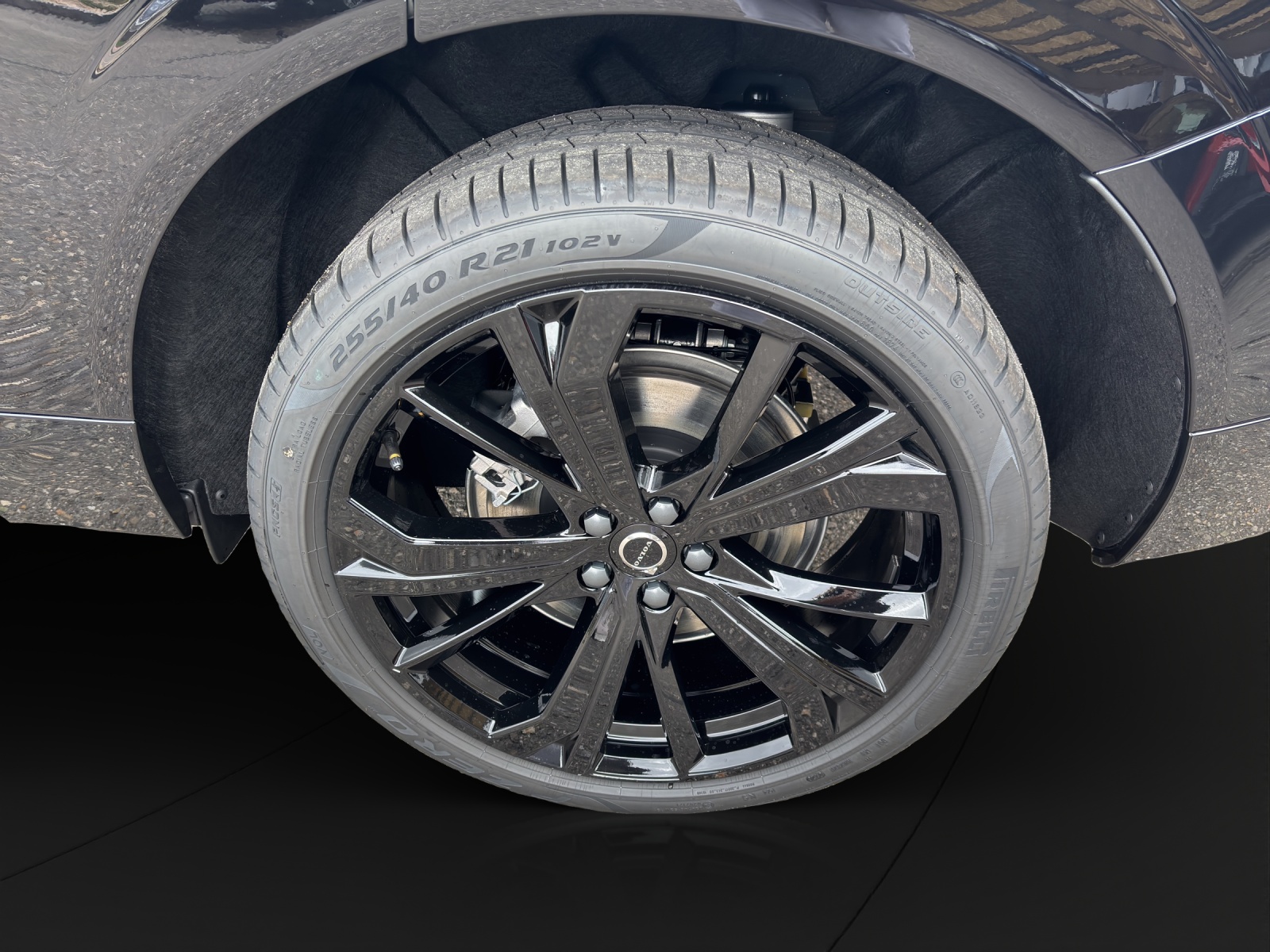 VOLVO XC60 2.0 T8 TE Black Edition eAWD-image-4