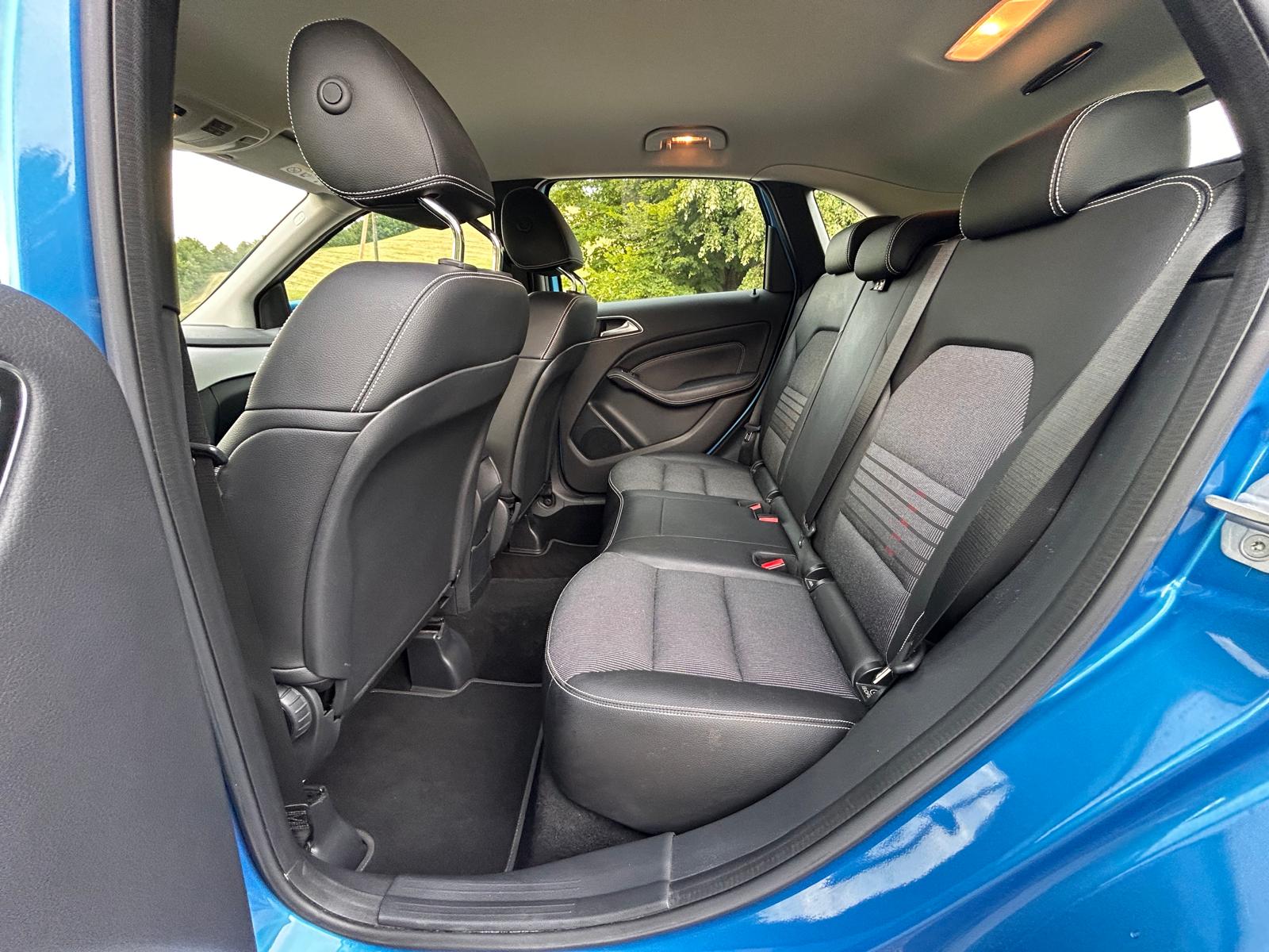 MERCEDES-BENZ B 220 CDI Swiss Star Edition Urban 4Matic 7G-DCT-image-12