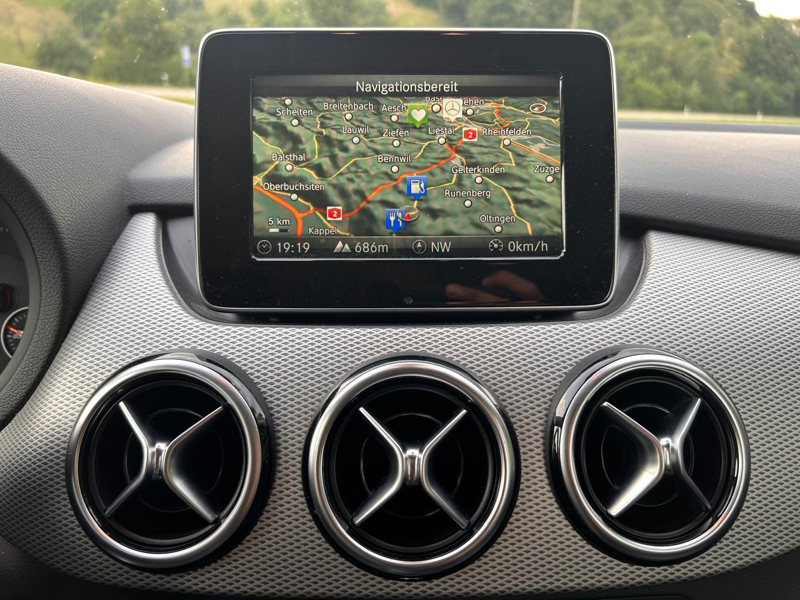 MERCEDES-BENZ B 220 CDI Swiss Star Edition Urban 4Matic 7G-DCT-image-26