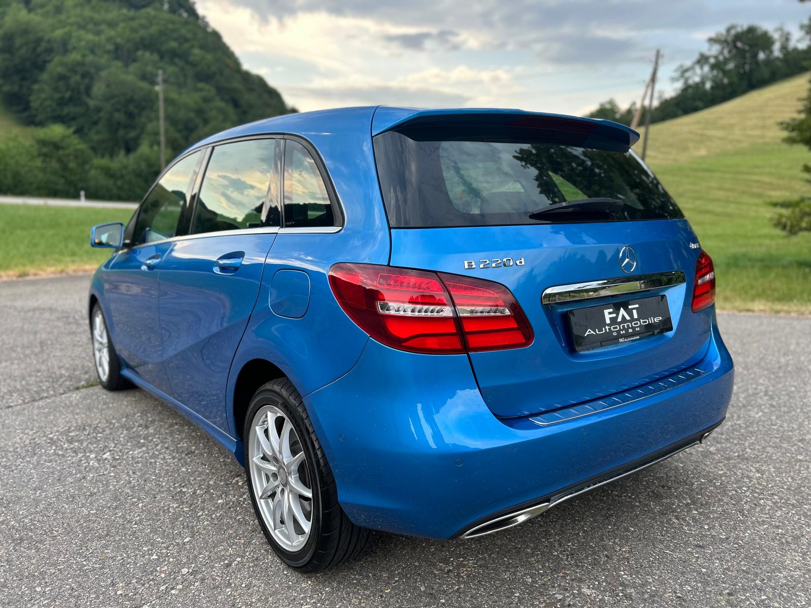 MERCEDES-BENZ B 220 CDI Swiss Star Edition Urban 4Matic 7G-DCT-showroom-element-2