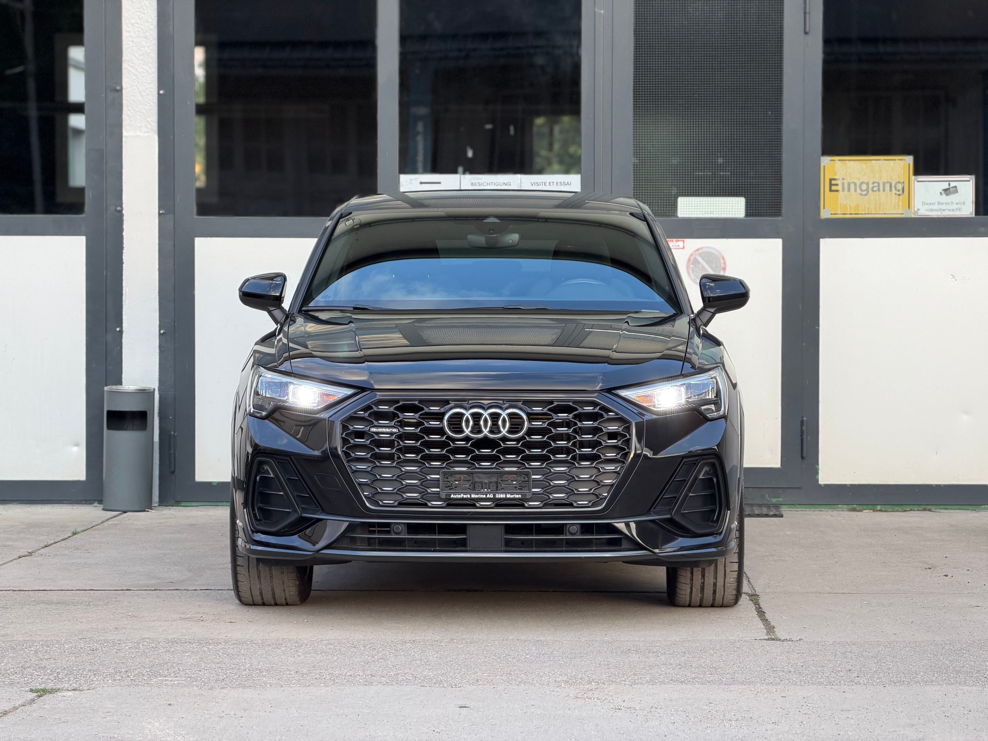 AUDI Q3 Sportback 45 TFSI S line quattro S-tronic-image-2