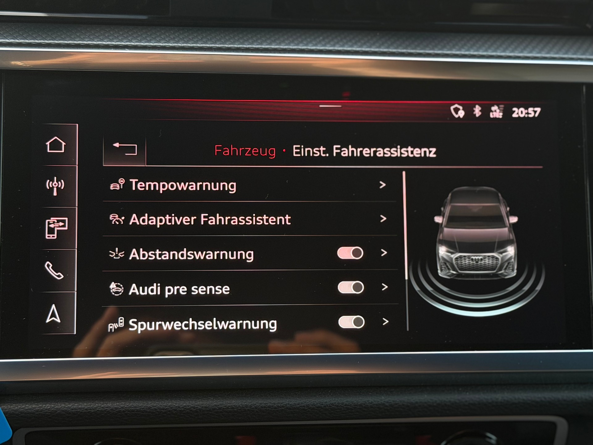 AUDI Q3 Sportback 45 TFSI S line quattro S-tronic-image-23