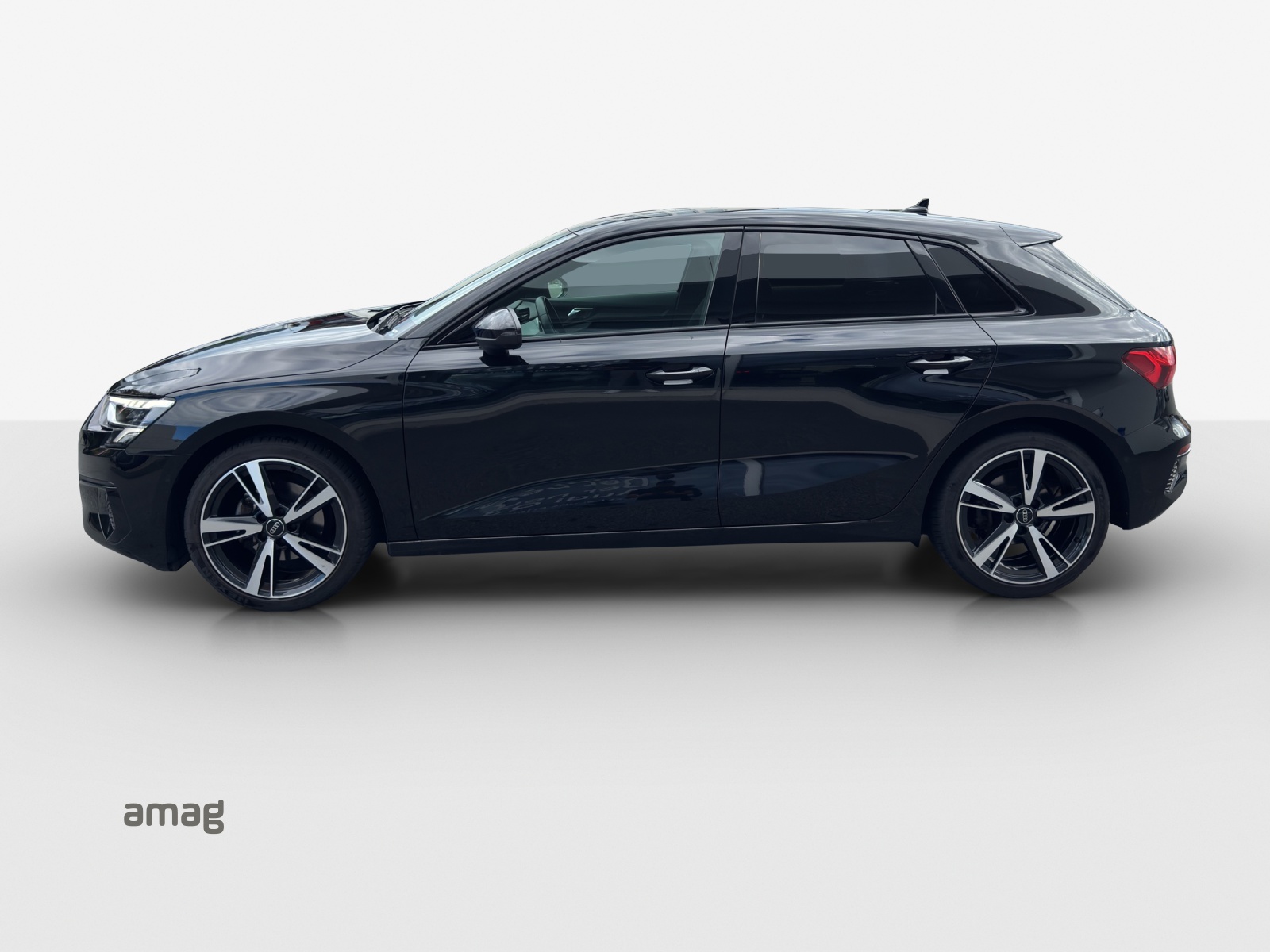 AUDI A3 Sportback 35 TFSI advanced Attraction S-tronic-image-1