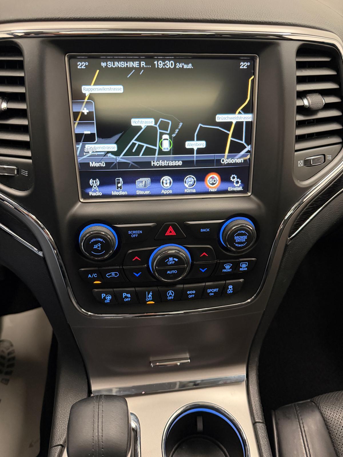 JEEP Grand Cherokee 3.0 CRD 250 Summit-image-21