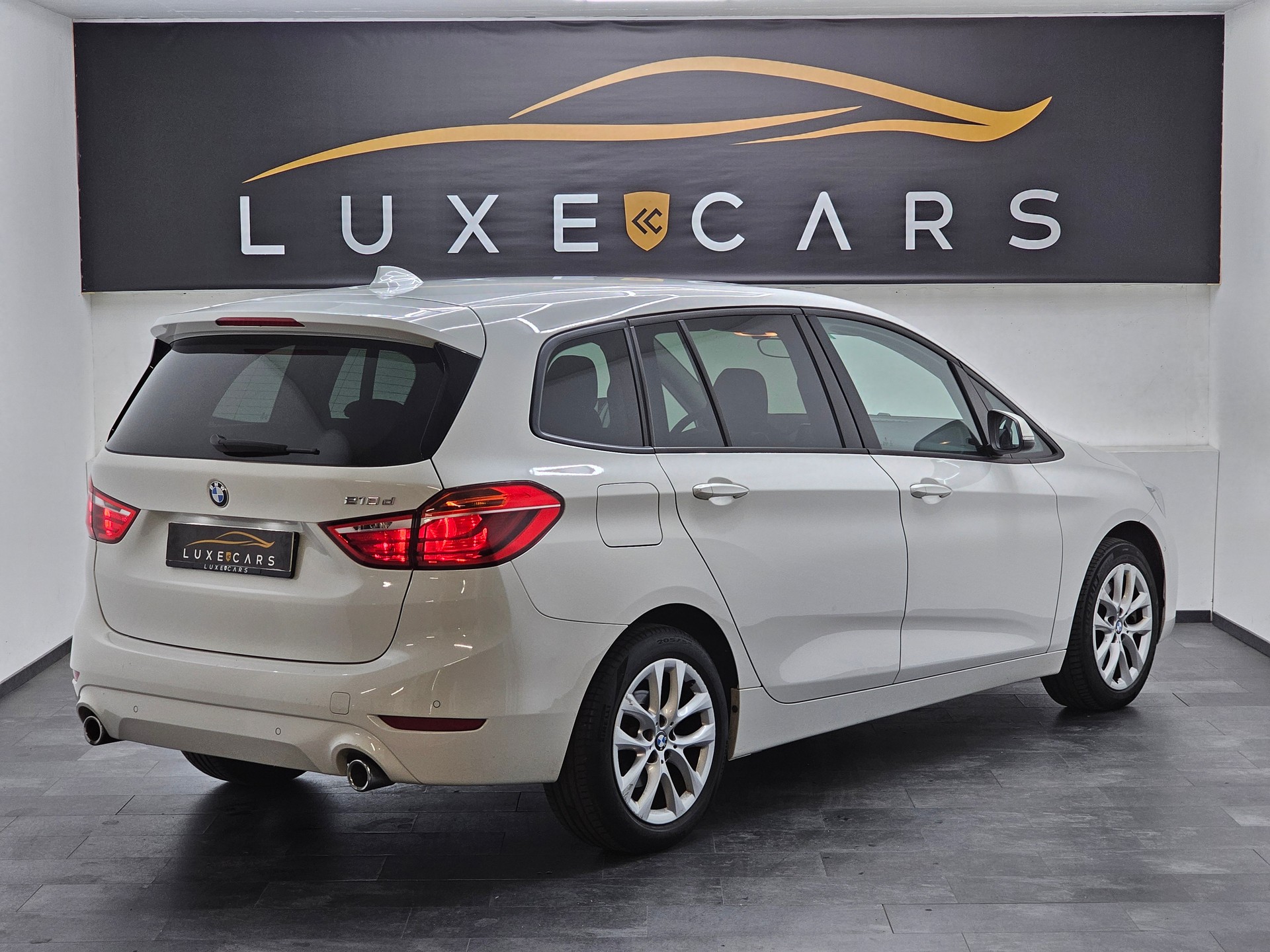 BMW 218d xDrive Gran Tourer Swiss Adv. Sport Stept.*FRISCH MFK*TOP AUSSTATTUNG*ACC*KEYLESS*LED*-image-6