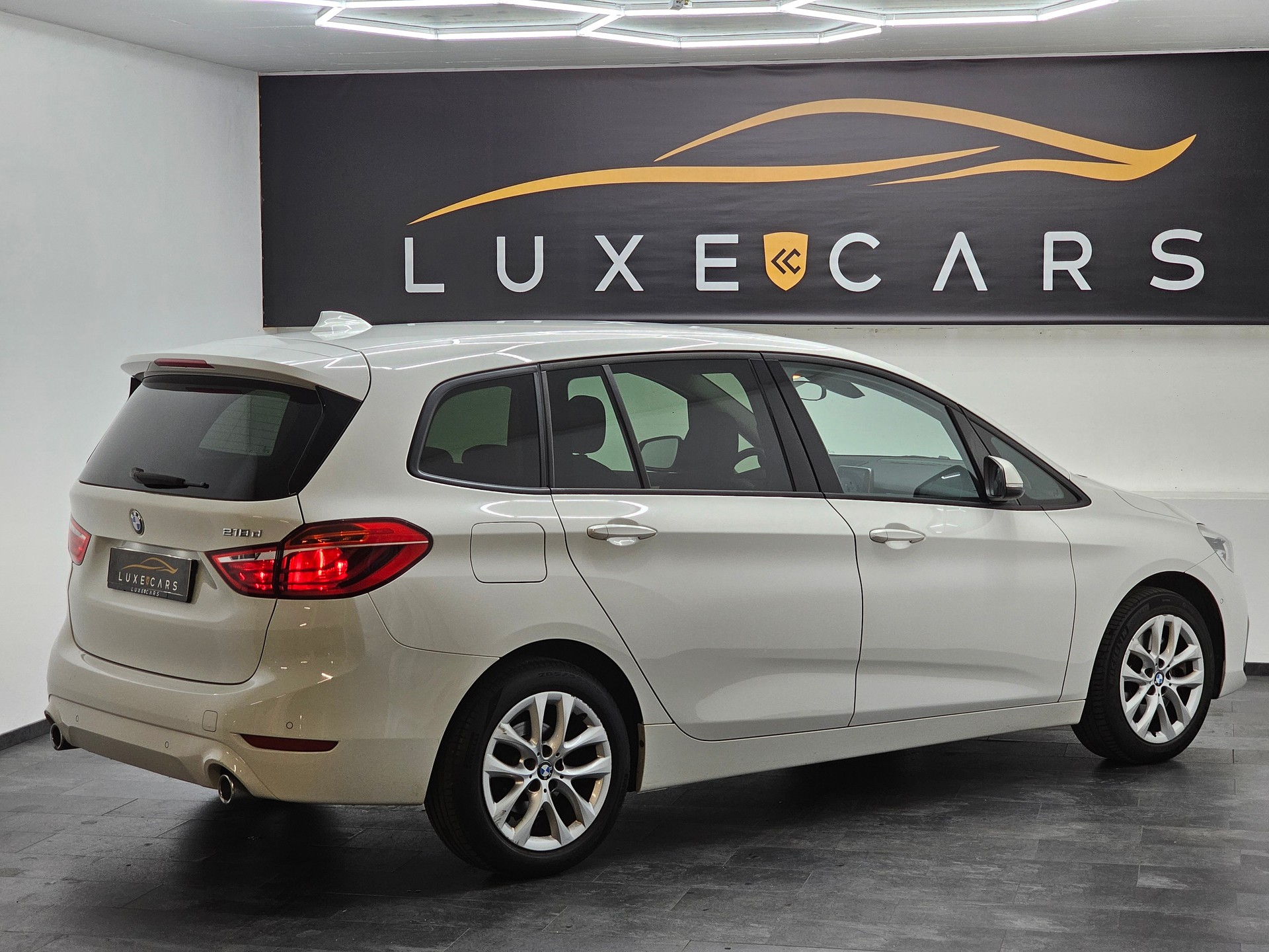 BMW 218d xDrive Gran Tourer Swiss Adv. Sport Stept.*FRISCH MFK*TOP AUSSTATTUNG*ACC*KEYLESS*LED*-image-7