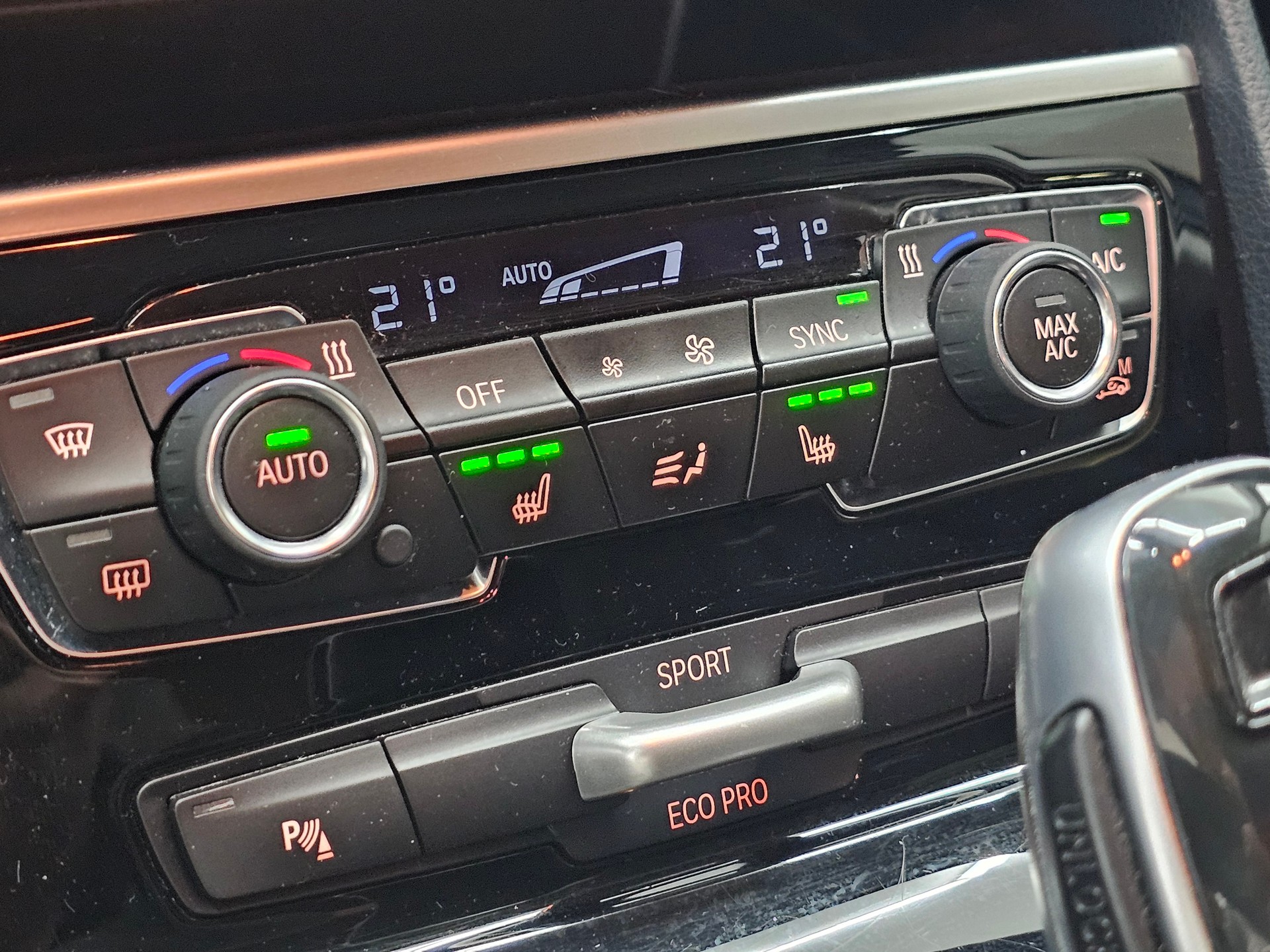 BMW 218d xDrive Gran Tourer Swiss Adv. Sport Stept.*FRISCH MFK*TOP AUSSTATTUNG*ACC*KEYLESS*LED*-image-13