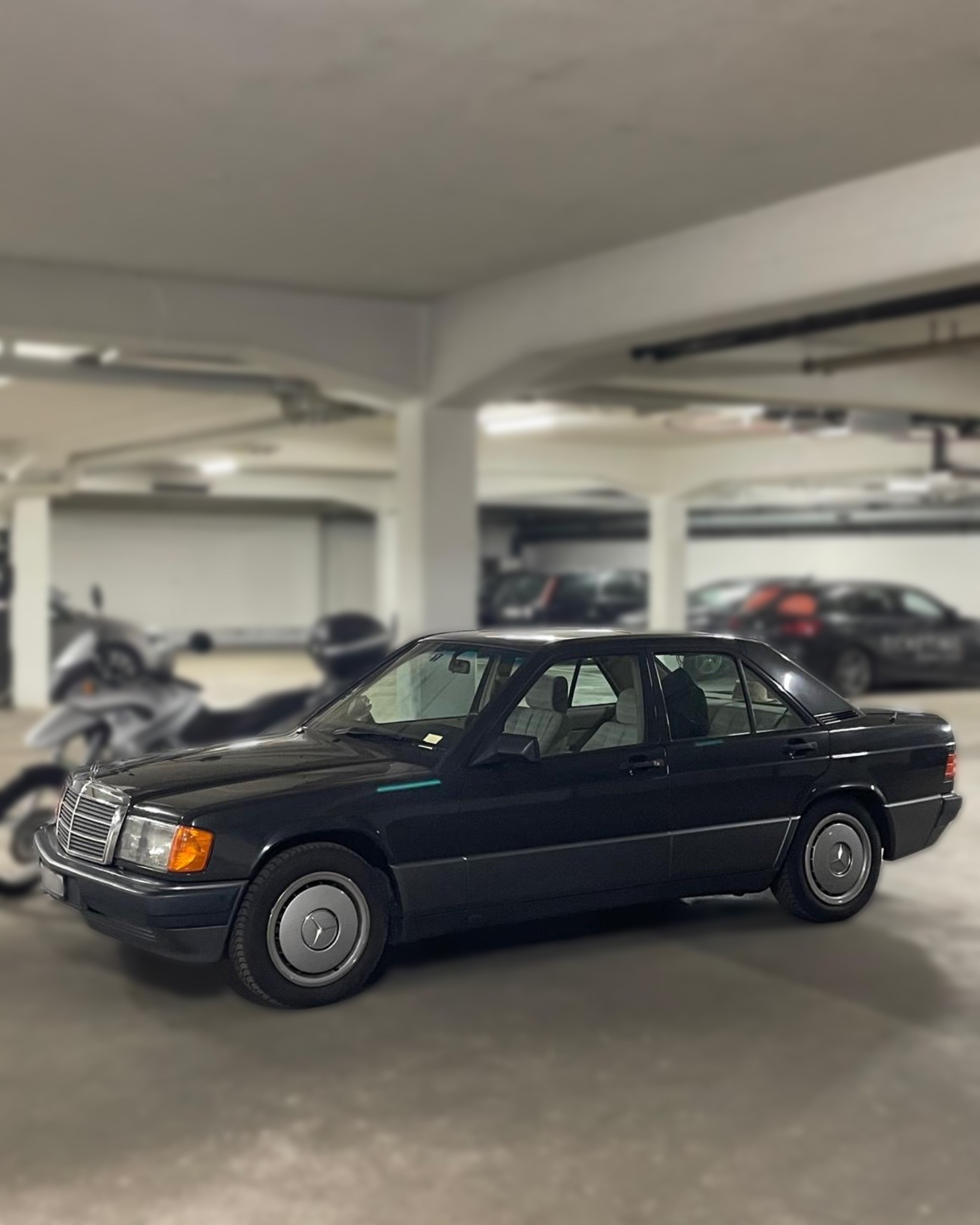 MERCEDES-BENZ 190-image-1
