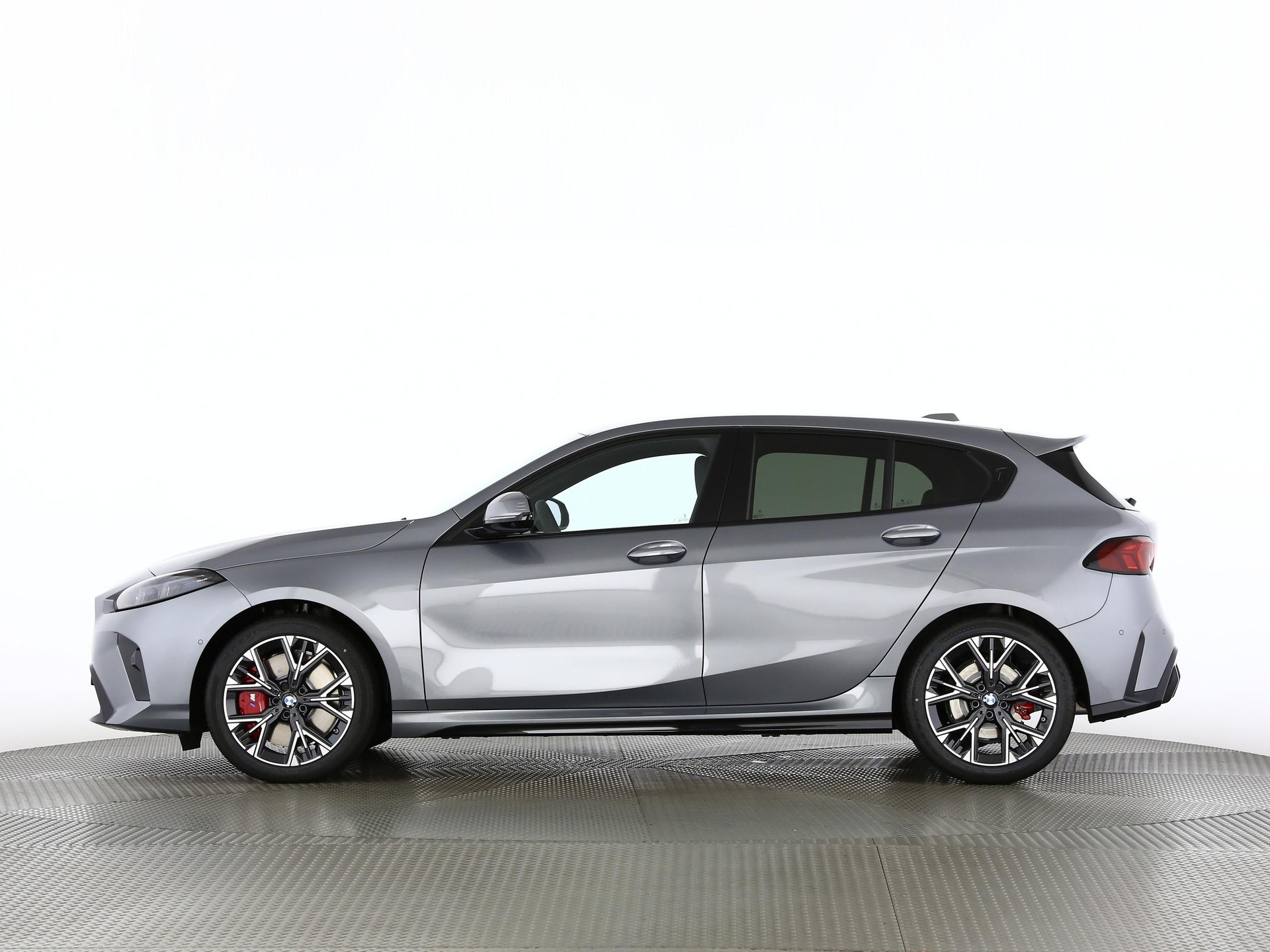 BMW 123 xDrive-image-11