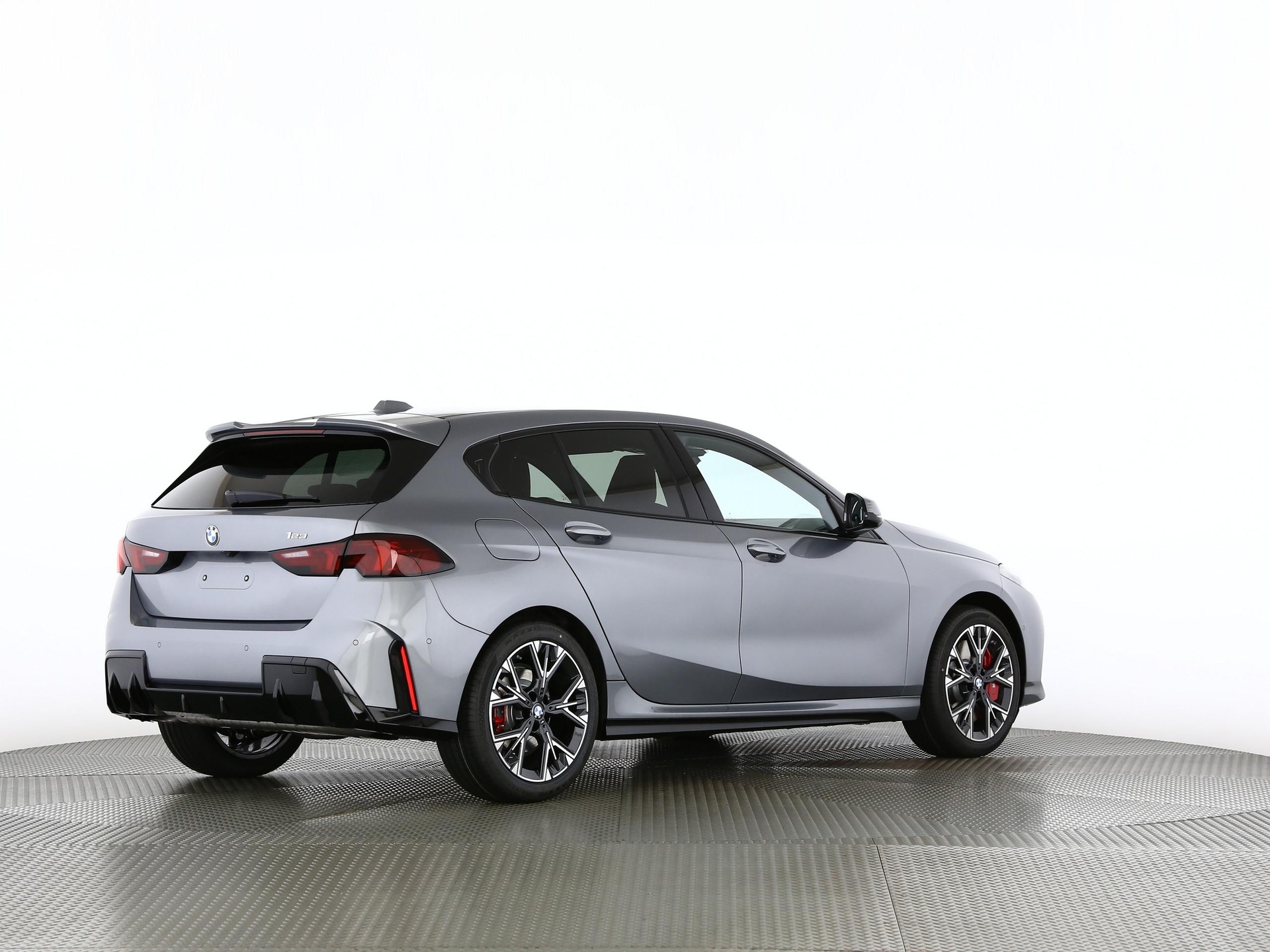 BMW 123 xDrive-image-19