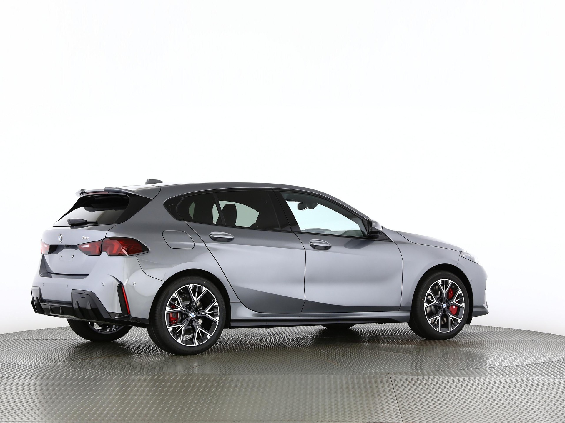BMW 123 xDrive-image-20