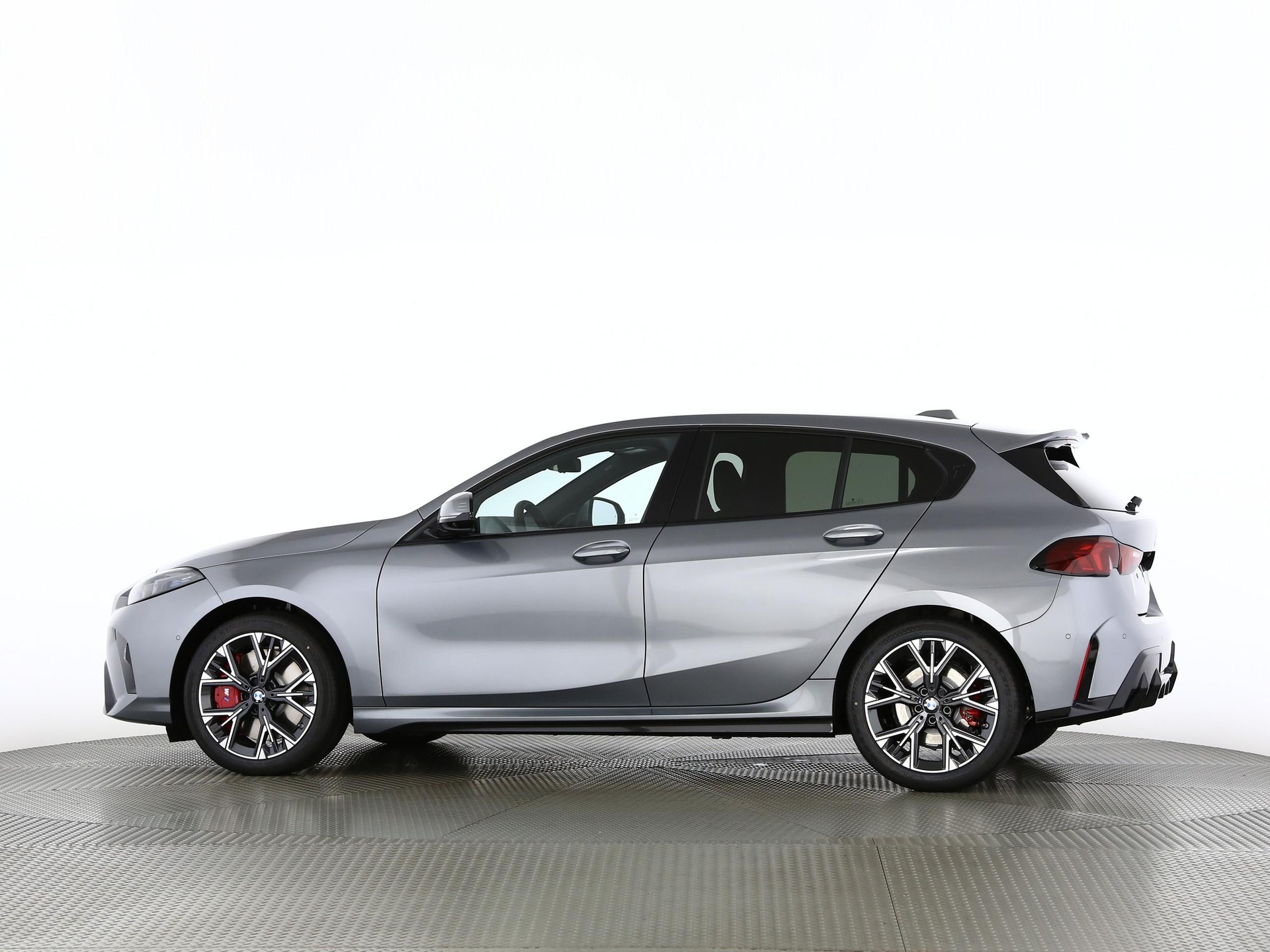 BMW 123 xDrive-image-12