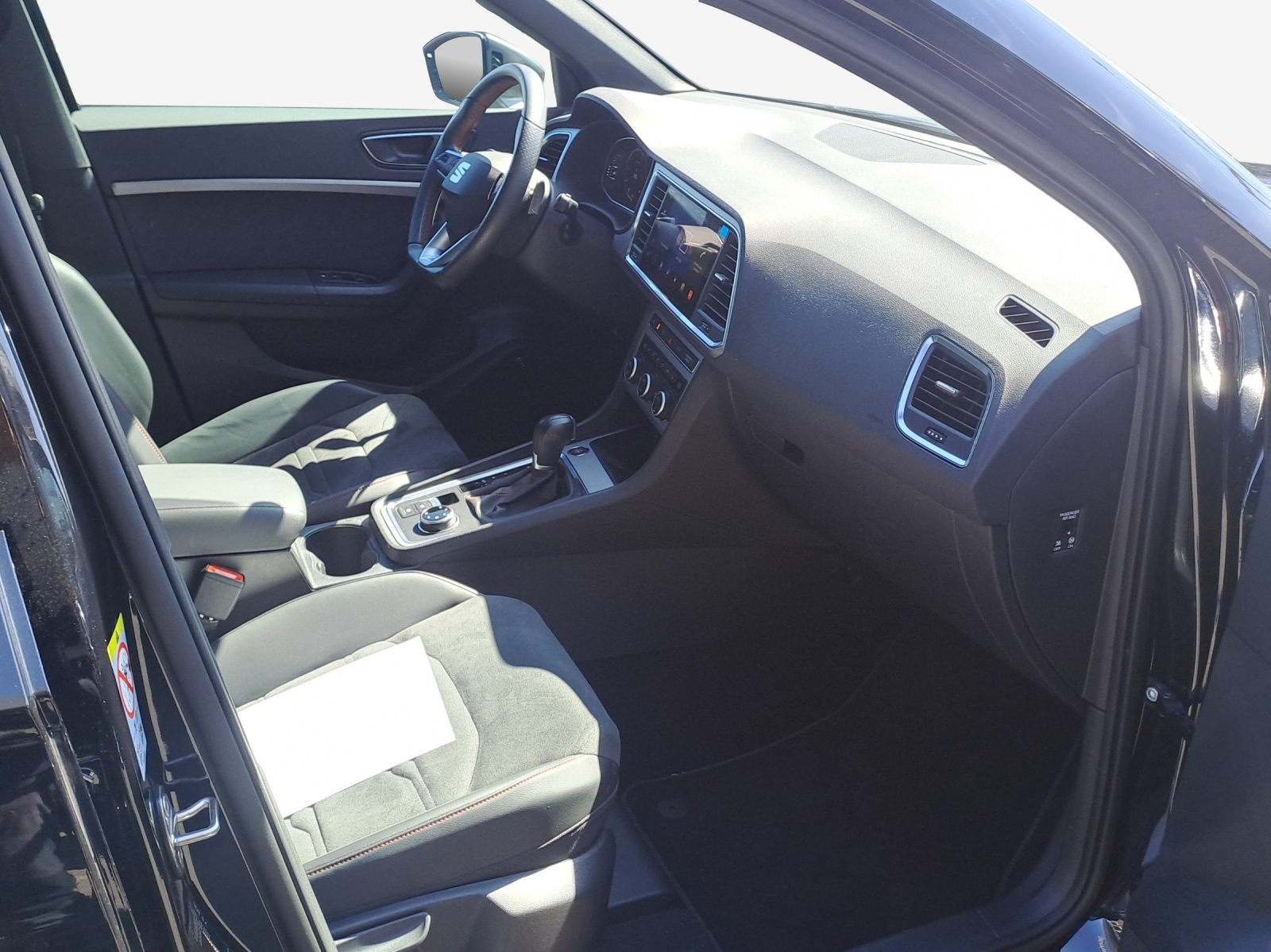 SEAT Ateca 2.0 TSI Hola FR 4Drive DSG-image-13
