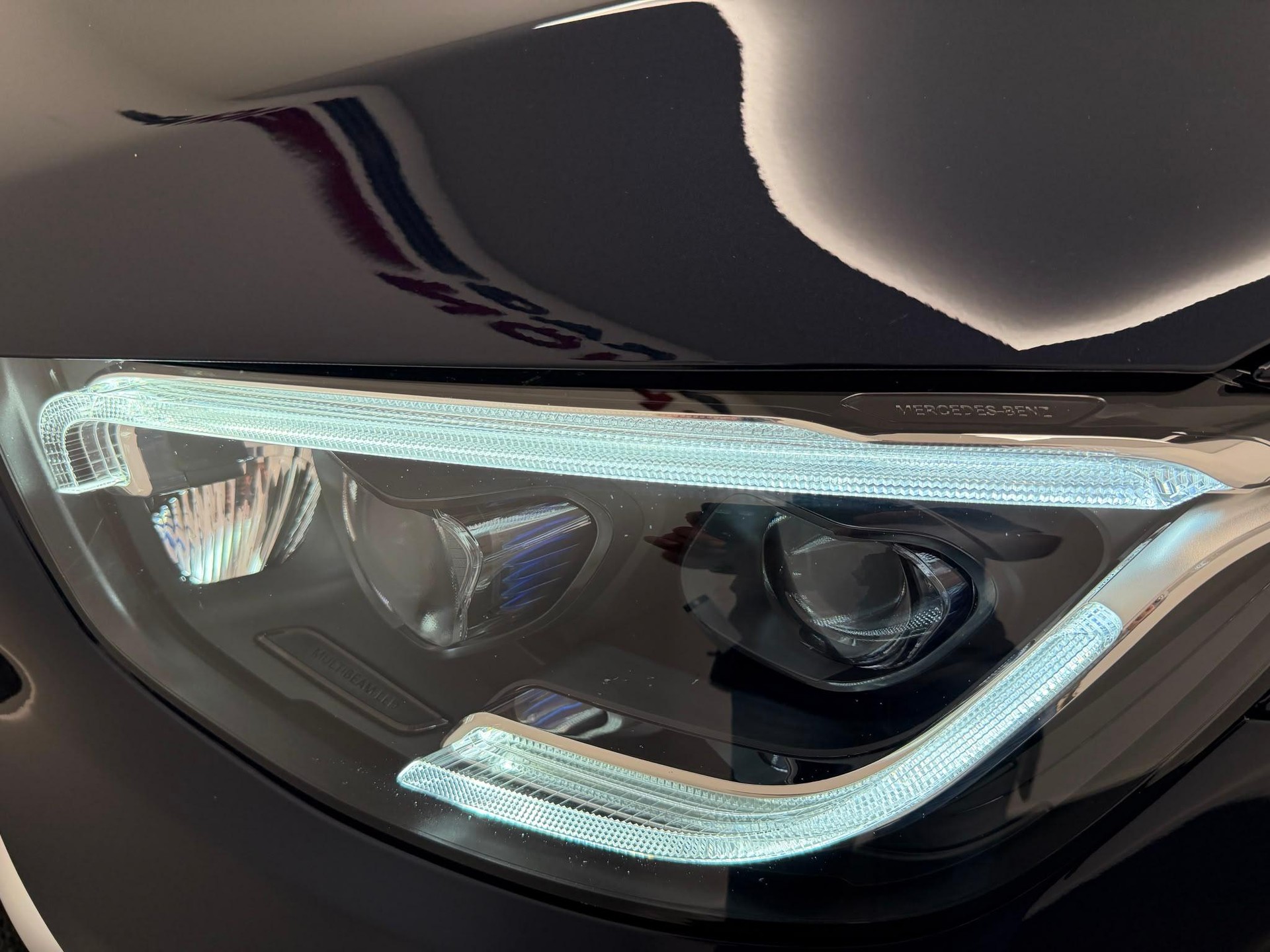 MERCEDES-BENZ GLC 300 e 4m-image-7