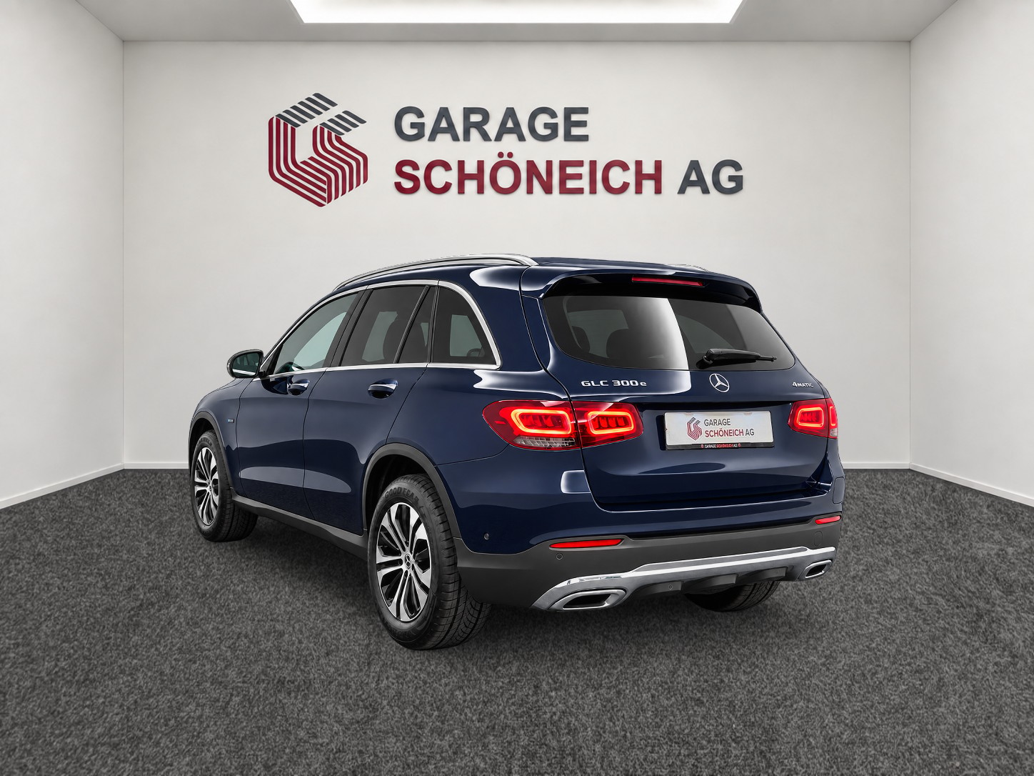 MERCEDES-BENZ GLC 300 e 4m-image-3