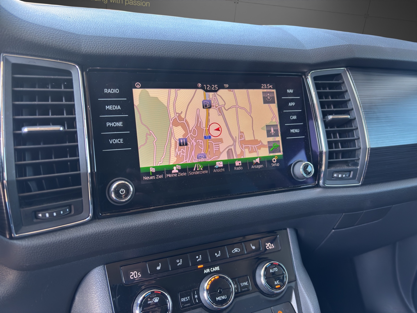 SKODA Kodiaq 2.0 TDI CR Ambition 4x4 DSG-image-8