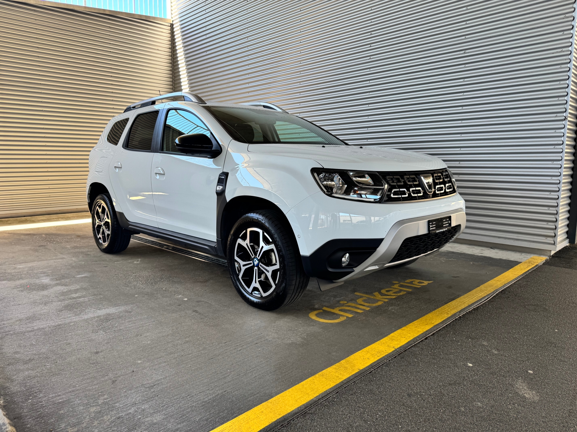 DACIA Duster 1.3 TCe 150 Celebration-image-0