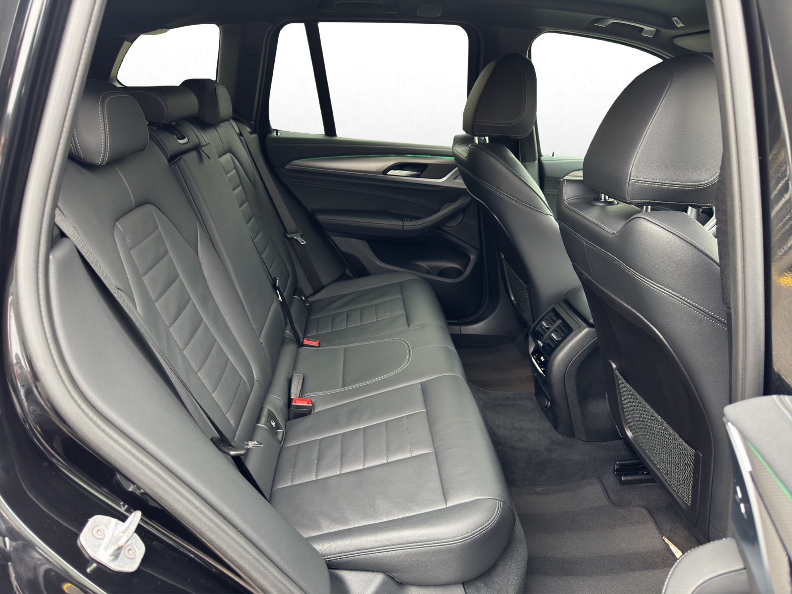 BMW X3 xDrive M Steptronic-image-13