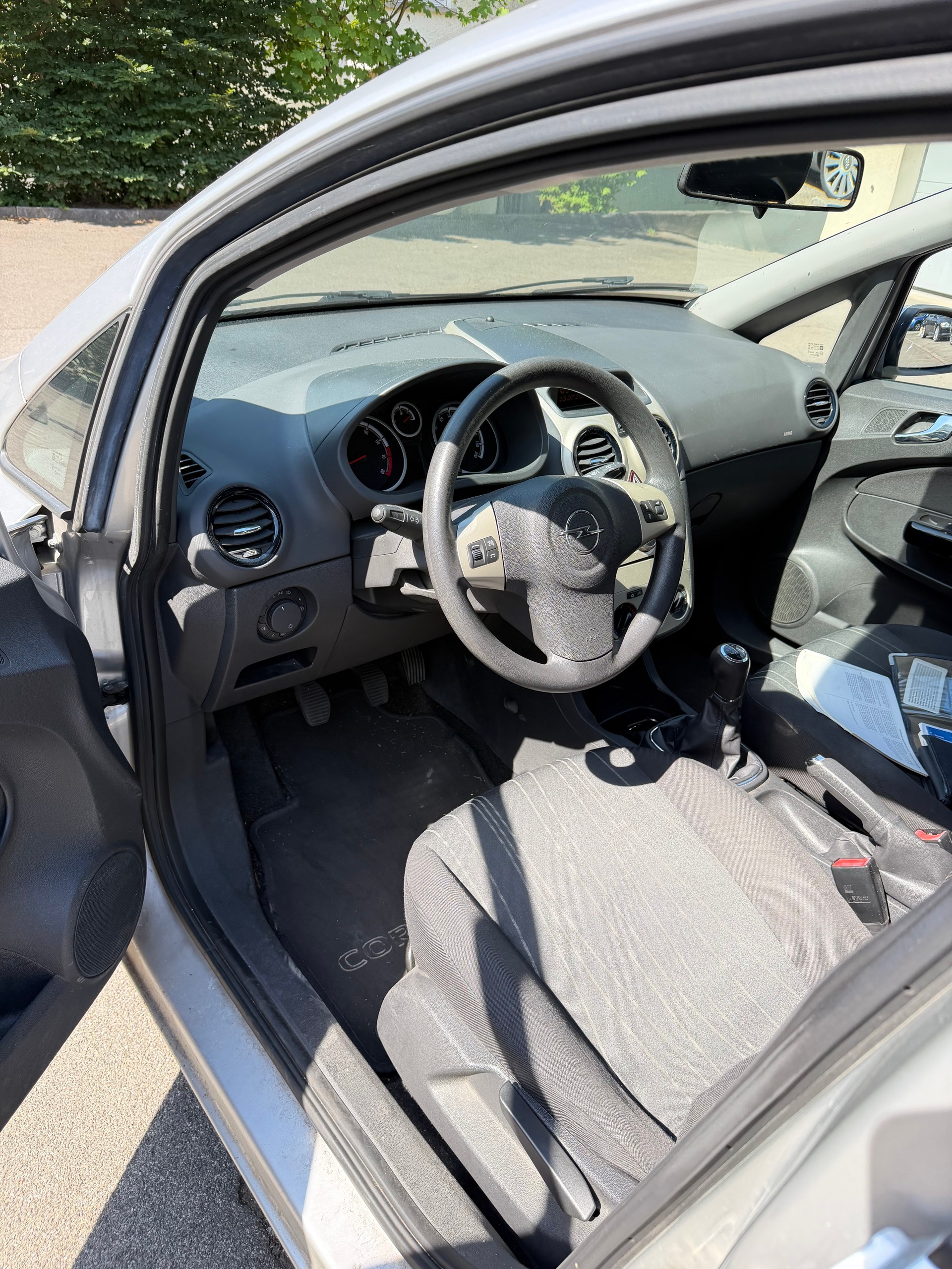 OPEL Corsa 1.2 TP Enjoy-image-6