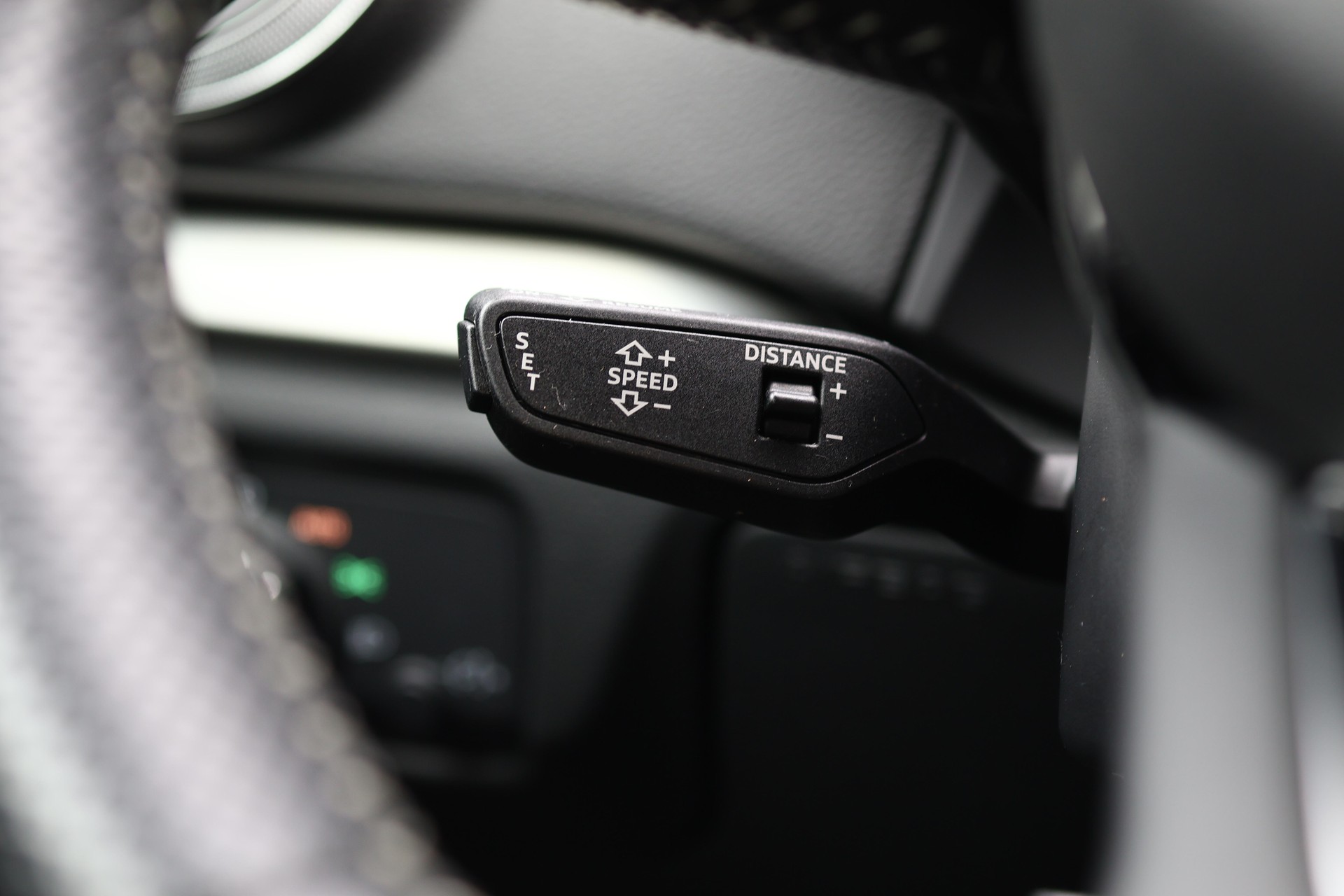 AUDI A3 Sportback 2.0 TDI 184 Sport quattro S-Tronic * S-Line * B&O Soundsystem * MMI Navi Plus *-image-20
