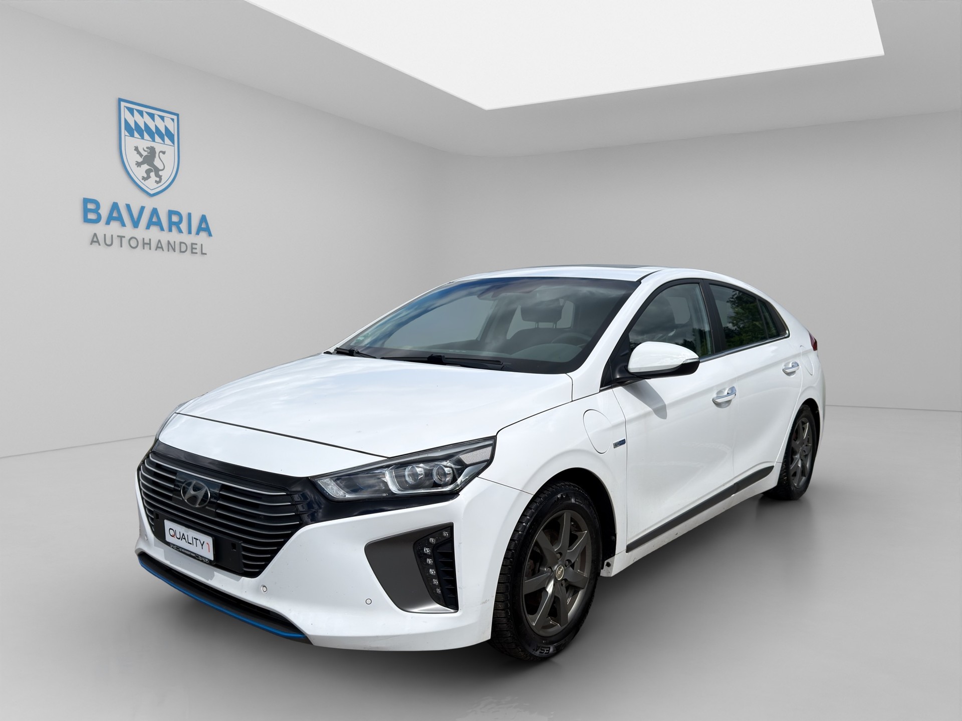 HYUNDAI Ioniq 1.6 GDi Plug in Hybrid Launch Plus DCT
