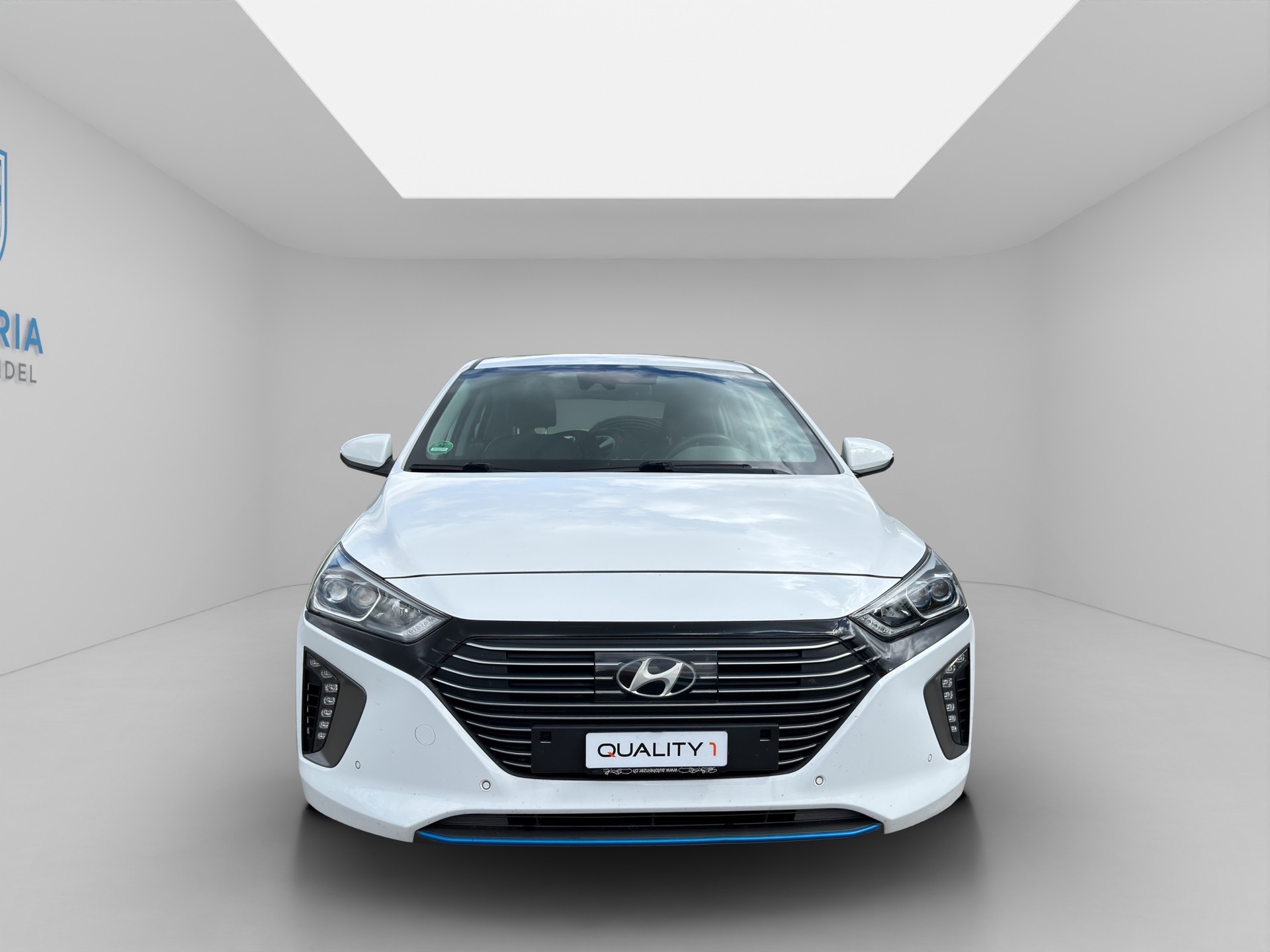 HYUNDAI Ioniq 1.6 GDi Plug in Hybrid Launch Plus DCT-image-7