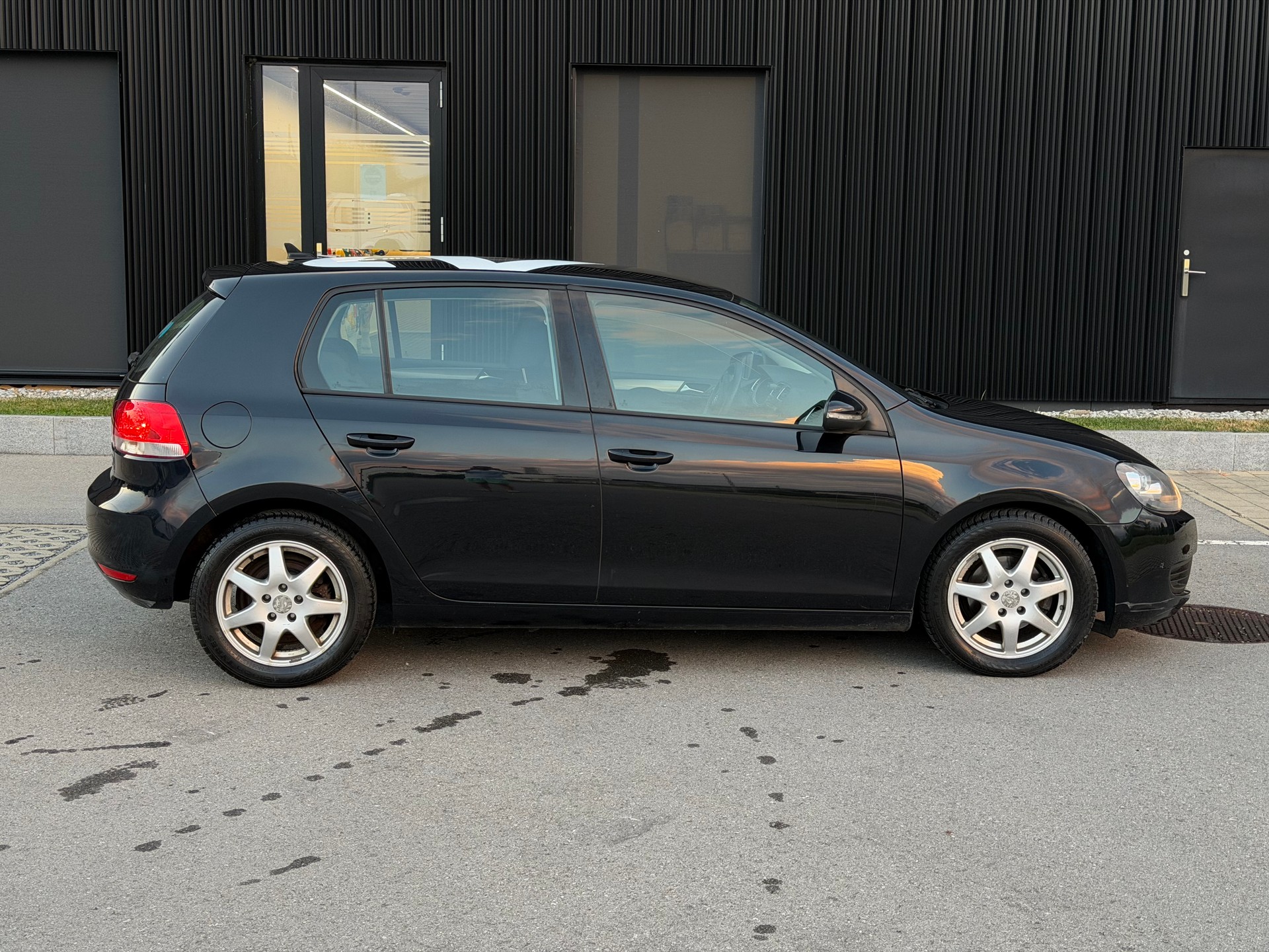 VW Golf 1.2 TSI BlueMotion Technology Team-image-4