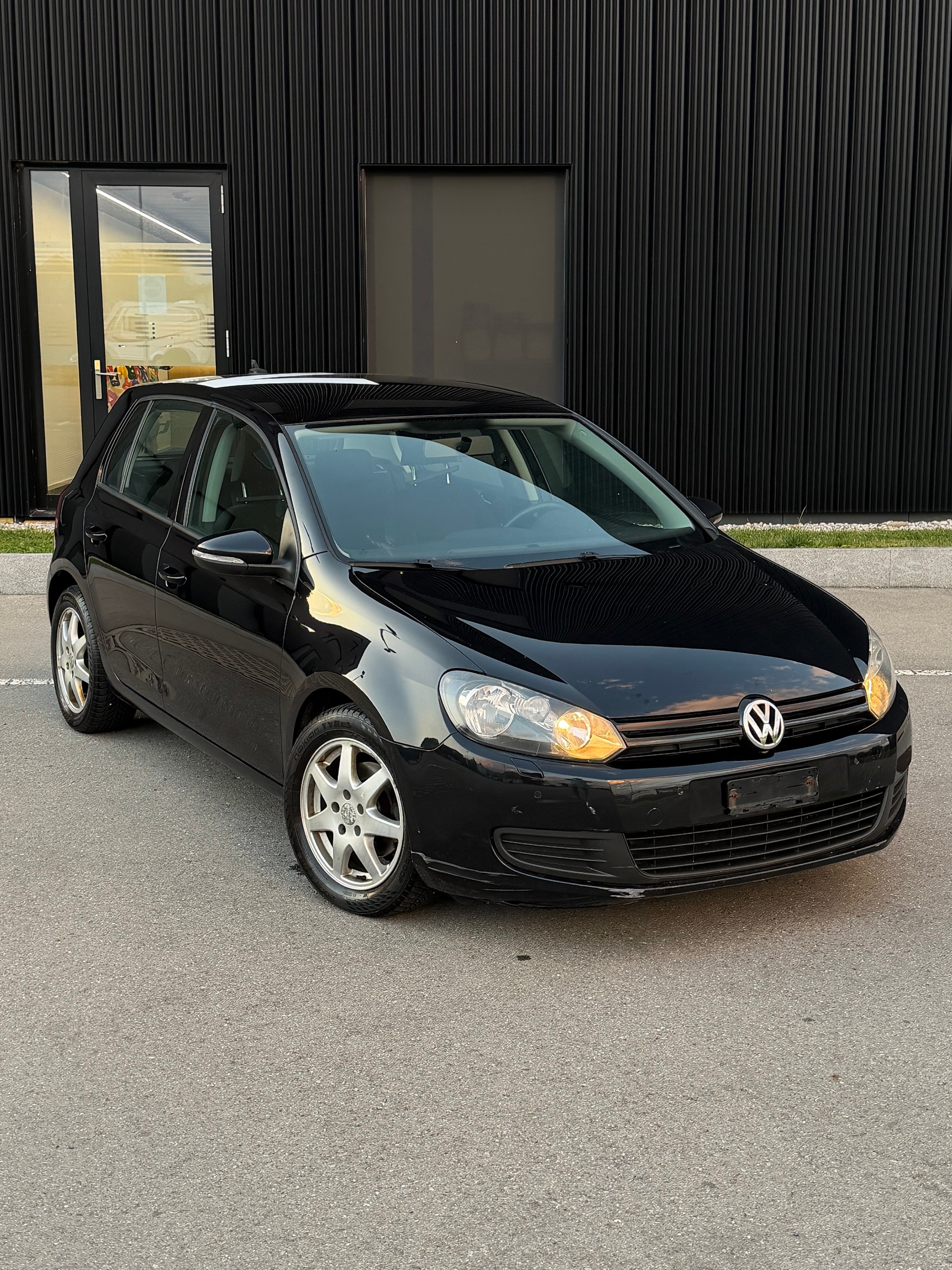 VW Golf 1.2 TSI BlueMotion Technology Team-image-12