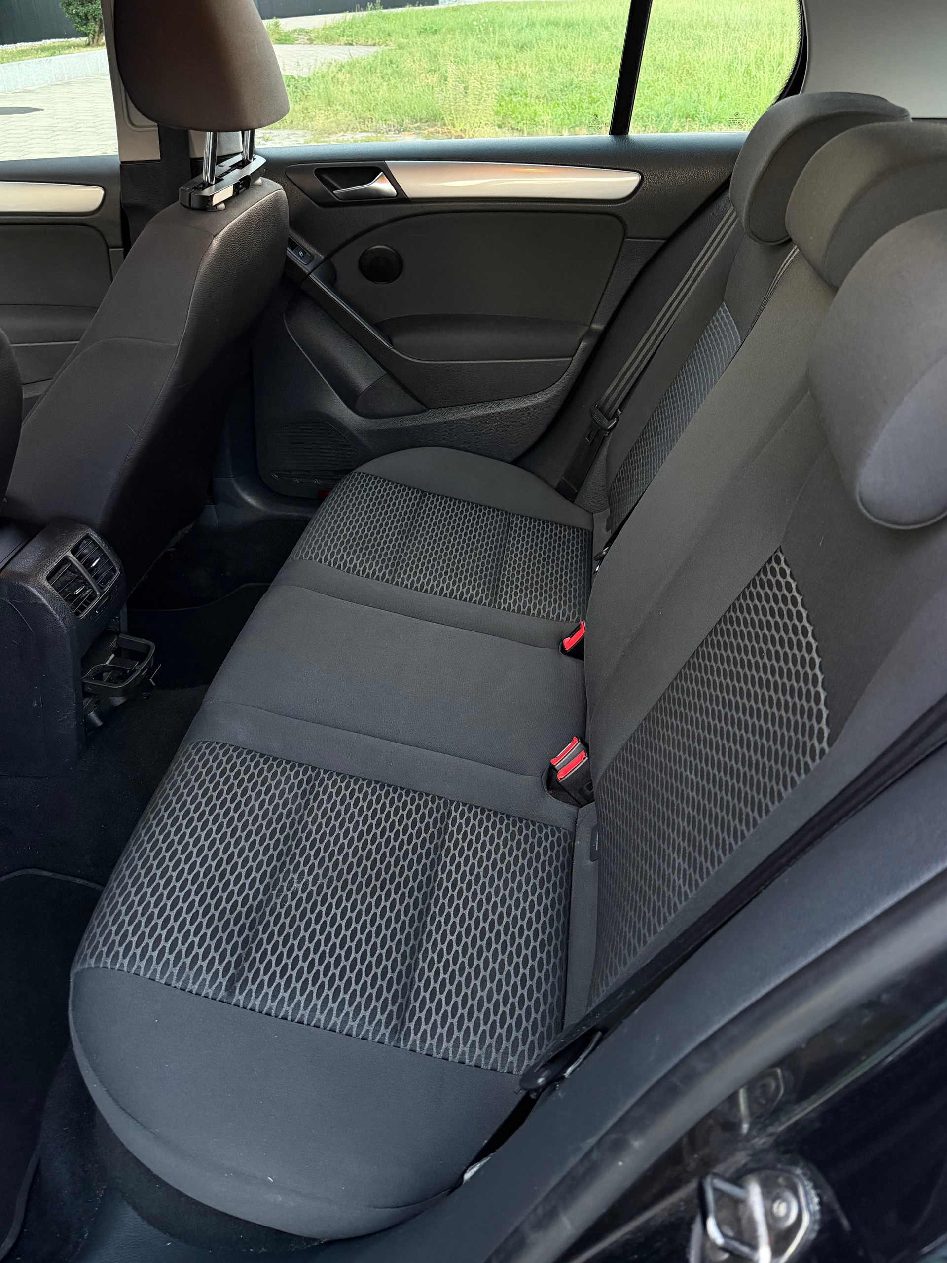 VW Golf 1.2 TSI BlueMotion Technology Team-image-8