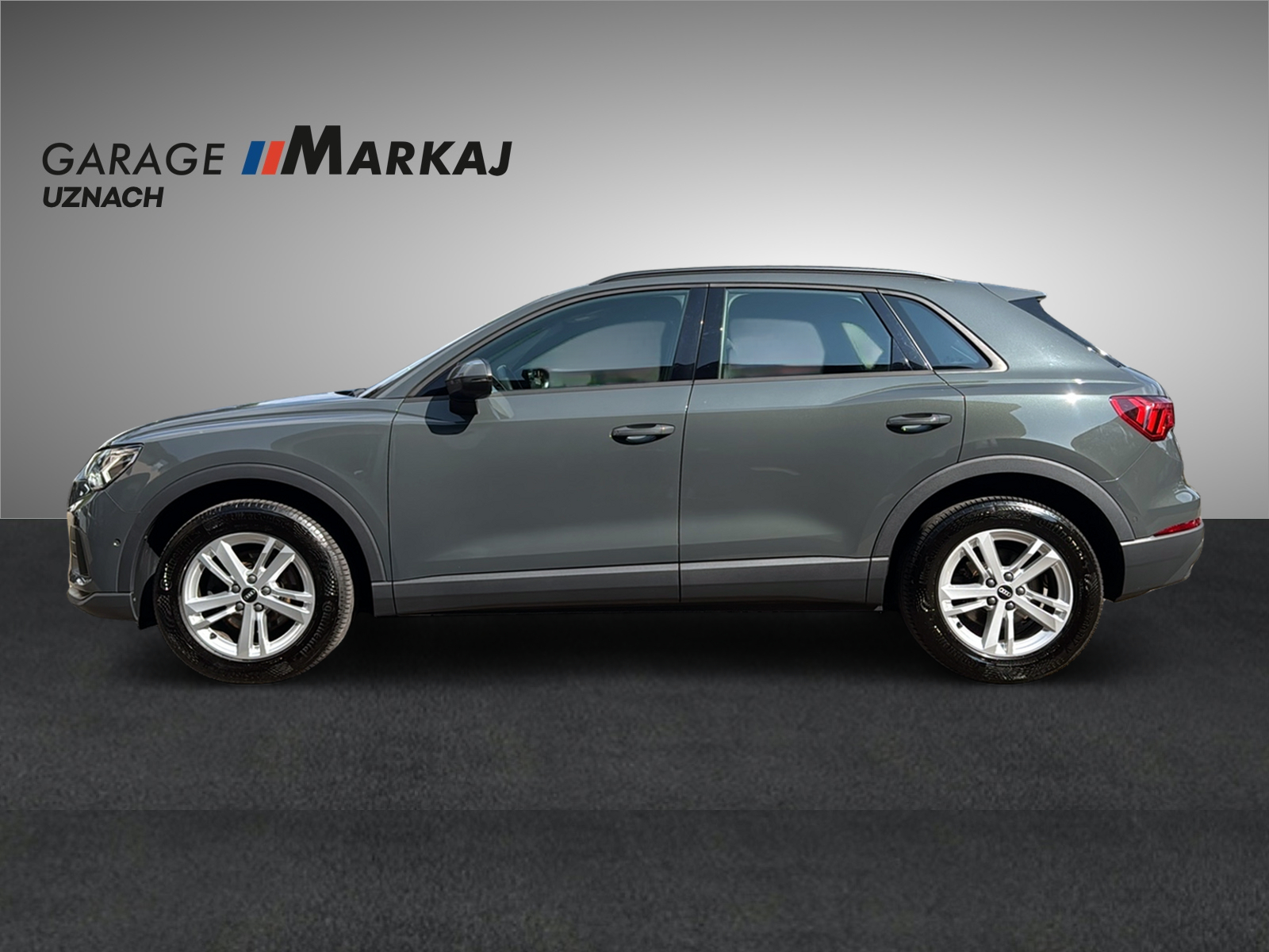 AUDI Q3 35 TDI Attraction quattro S-tronic-image-5