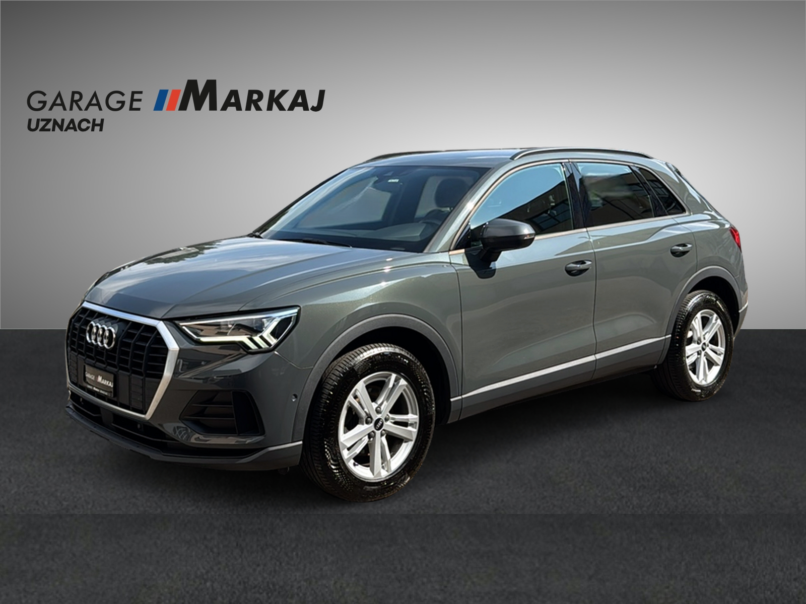 AUDI Q3 35 TDI Attraction quattro S-tronic-image-0