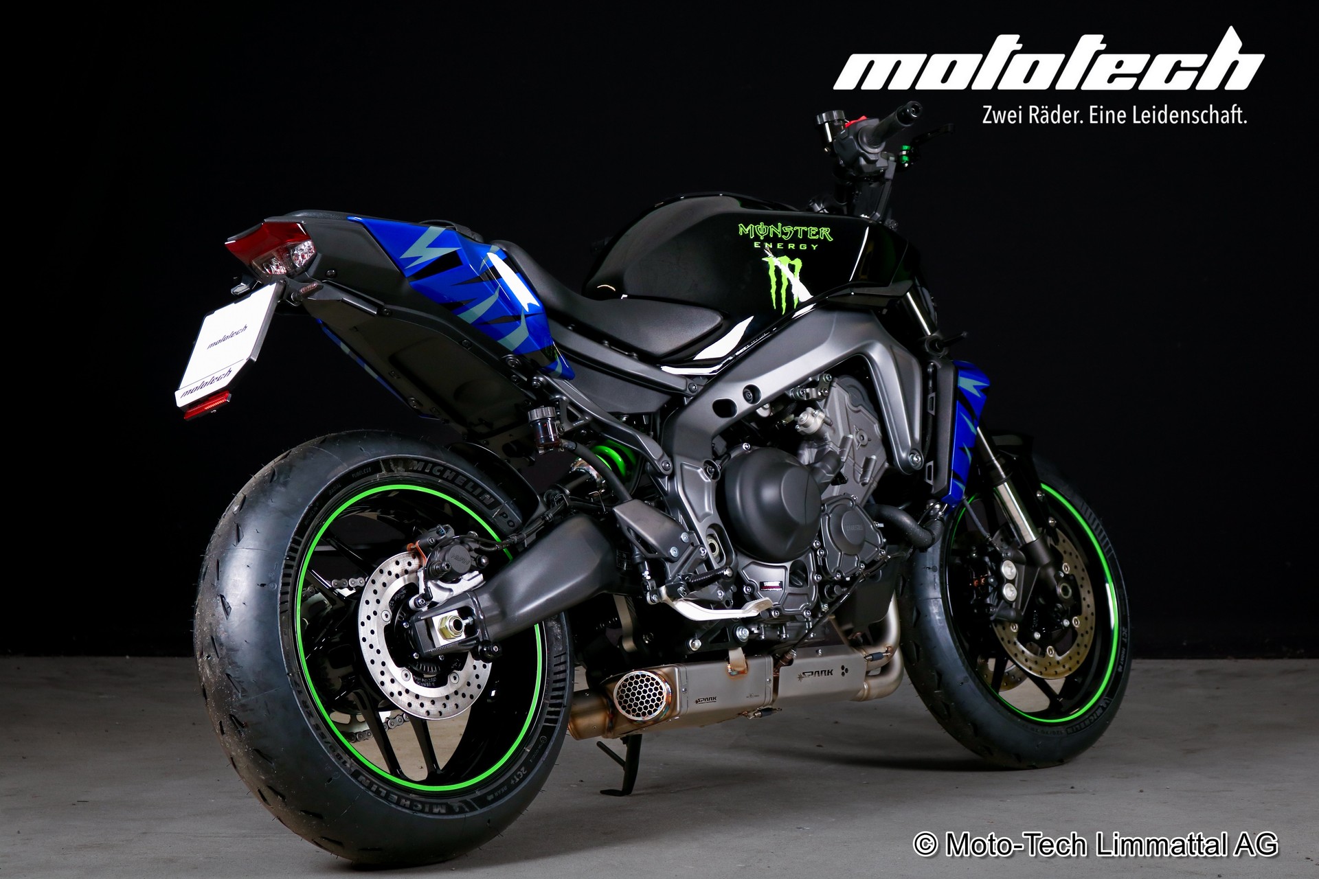 YAMAHA MT-09 MONSTER EDITION-showroom-element-2